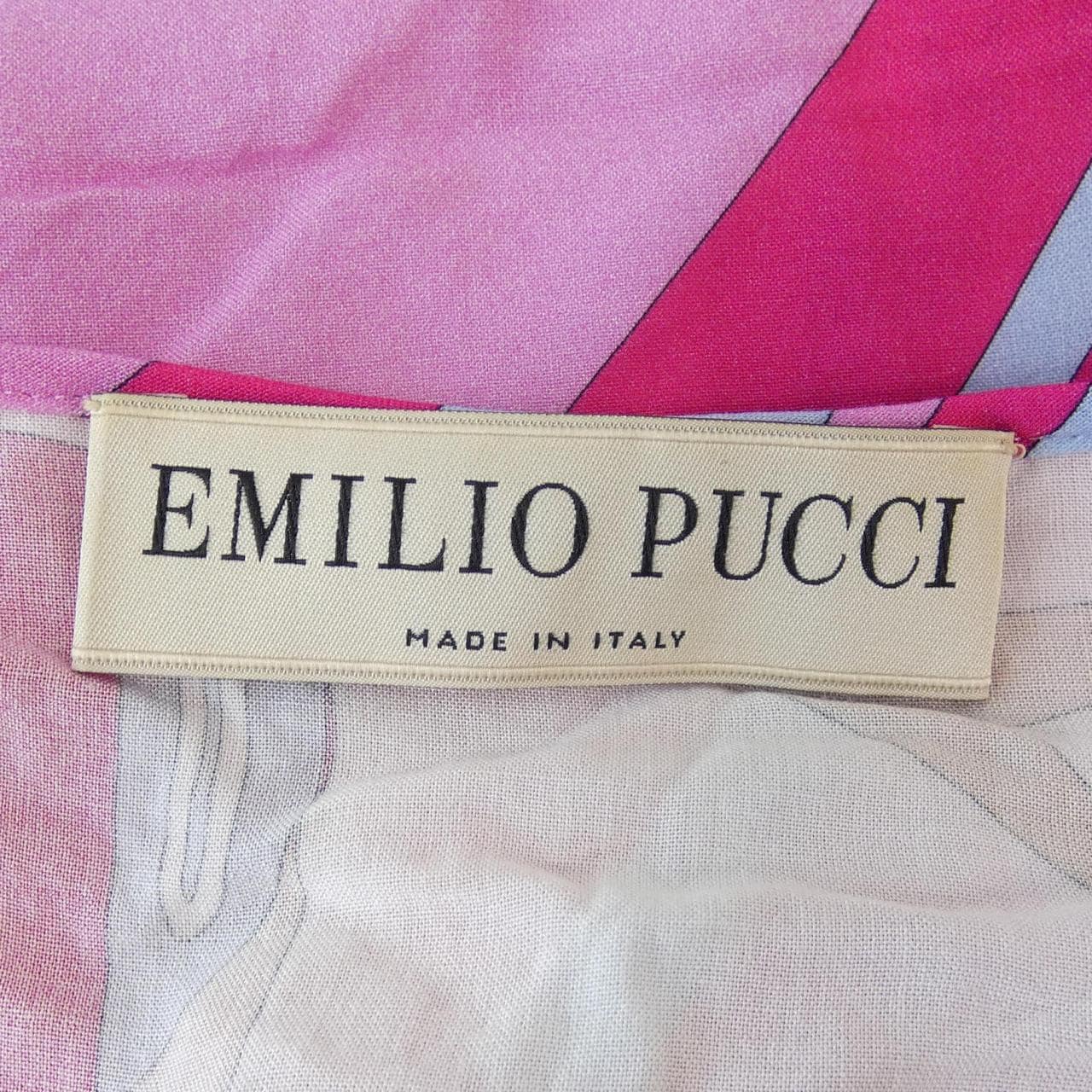 エミリオプッチ EMILIO PUCCI トップス