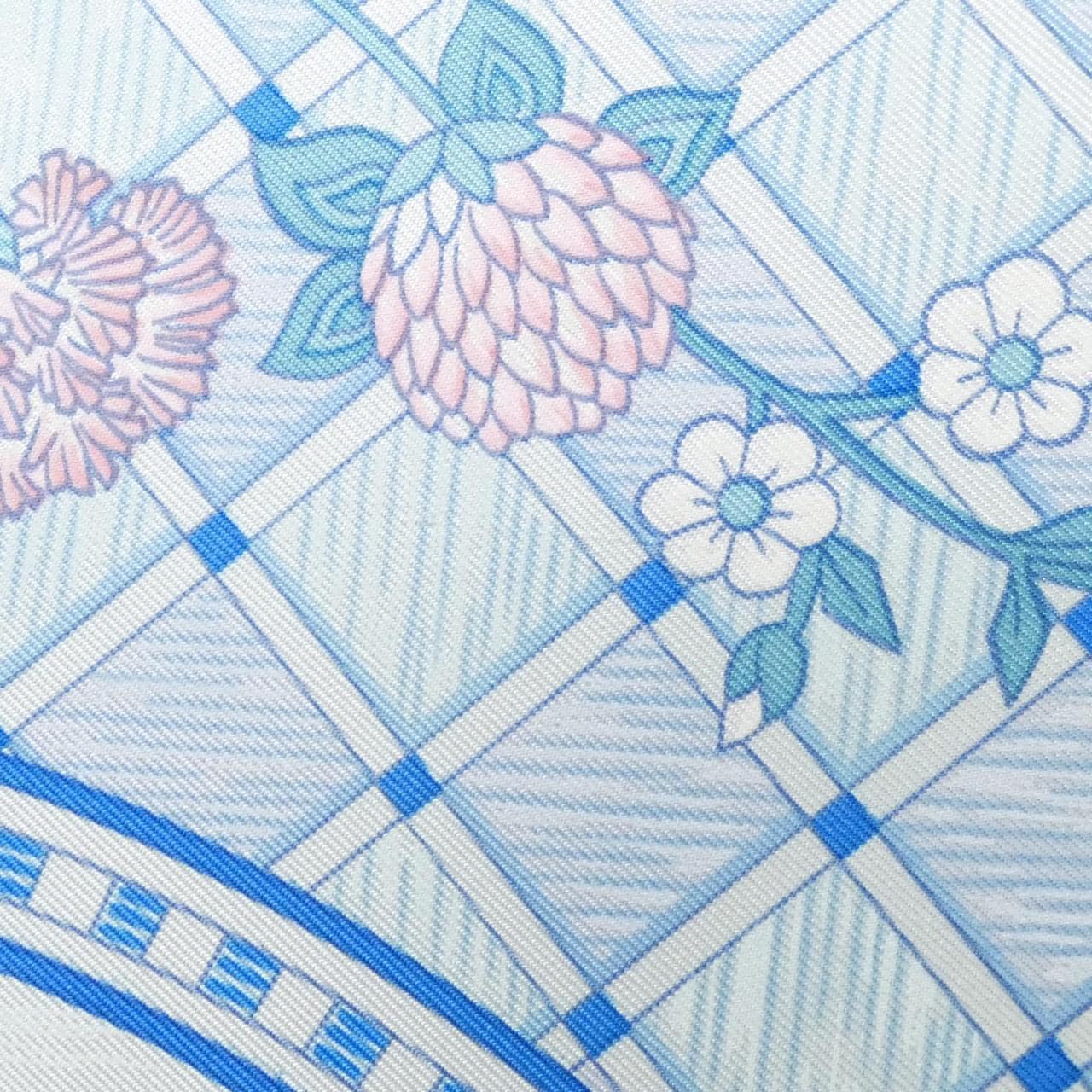 エルメス JEUX DE PAILLE カレ スカーフ