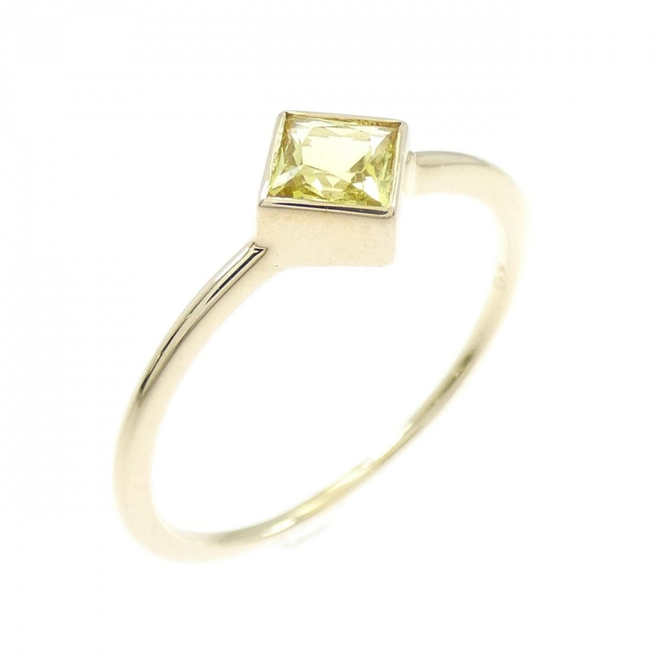 K10YG サファイヤ リング 0.36CT