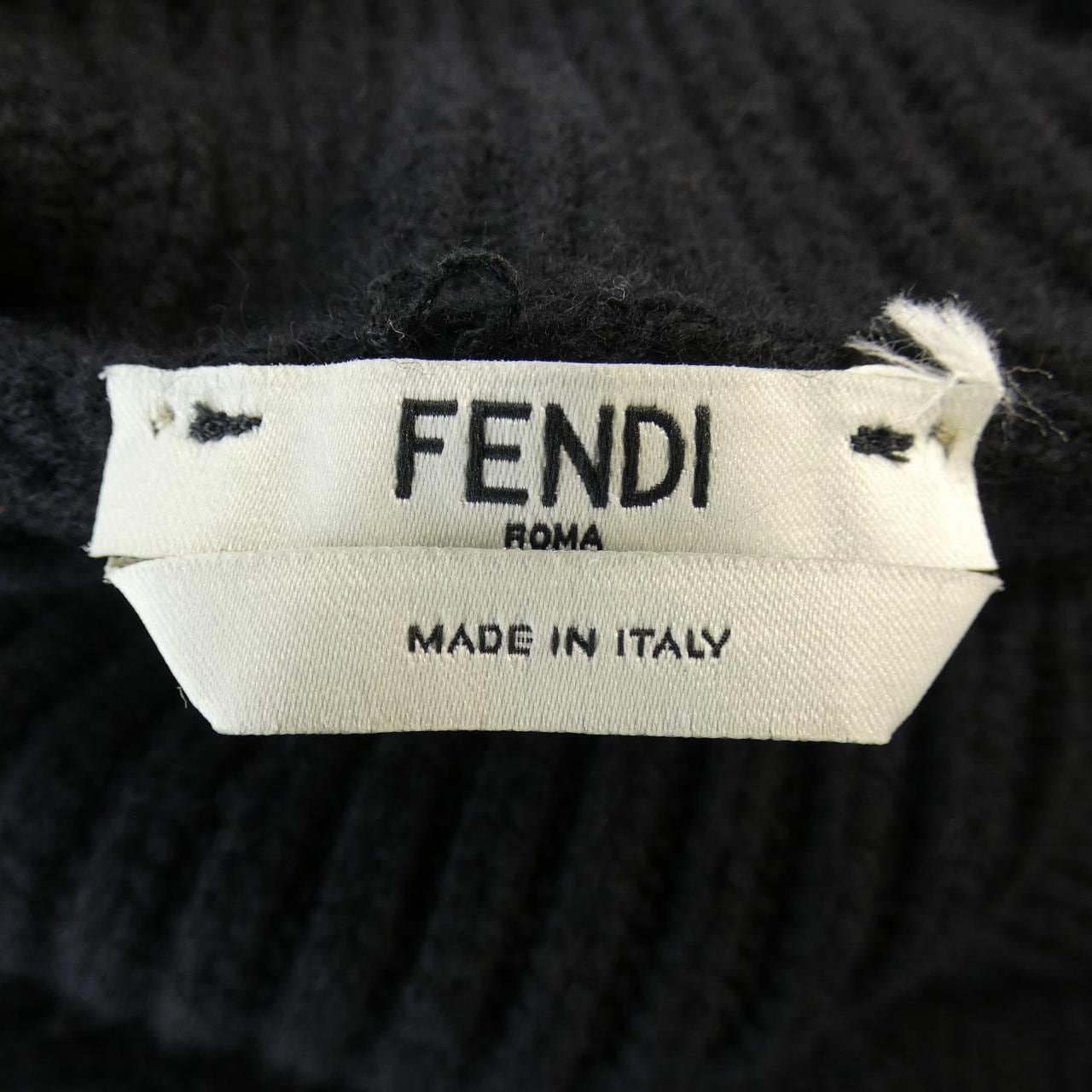 フェンディ FENDI FZY891 AA5B ニット