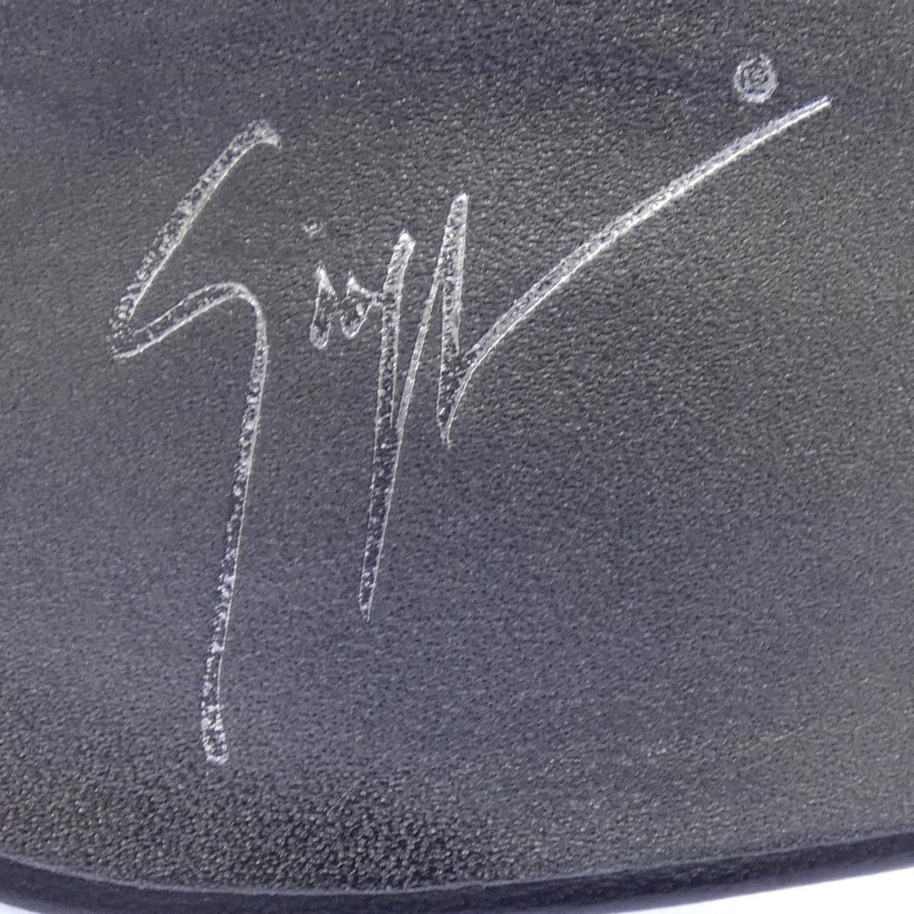 ジュゼッペザノッティ GIUSEPPE ZANOTTI サンダル