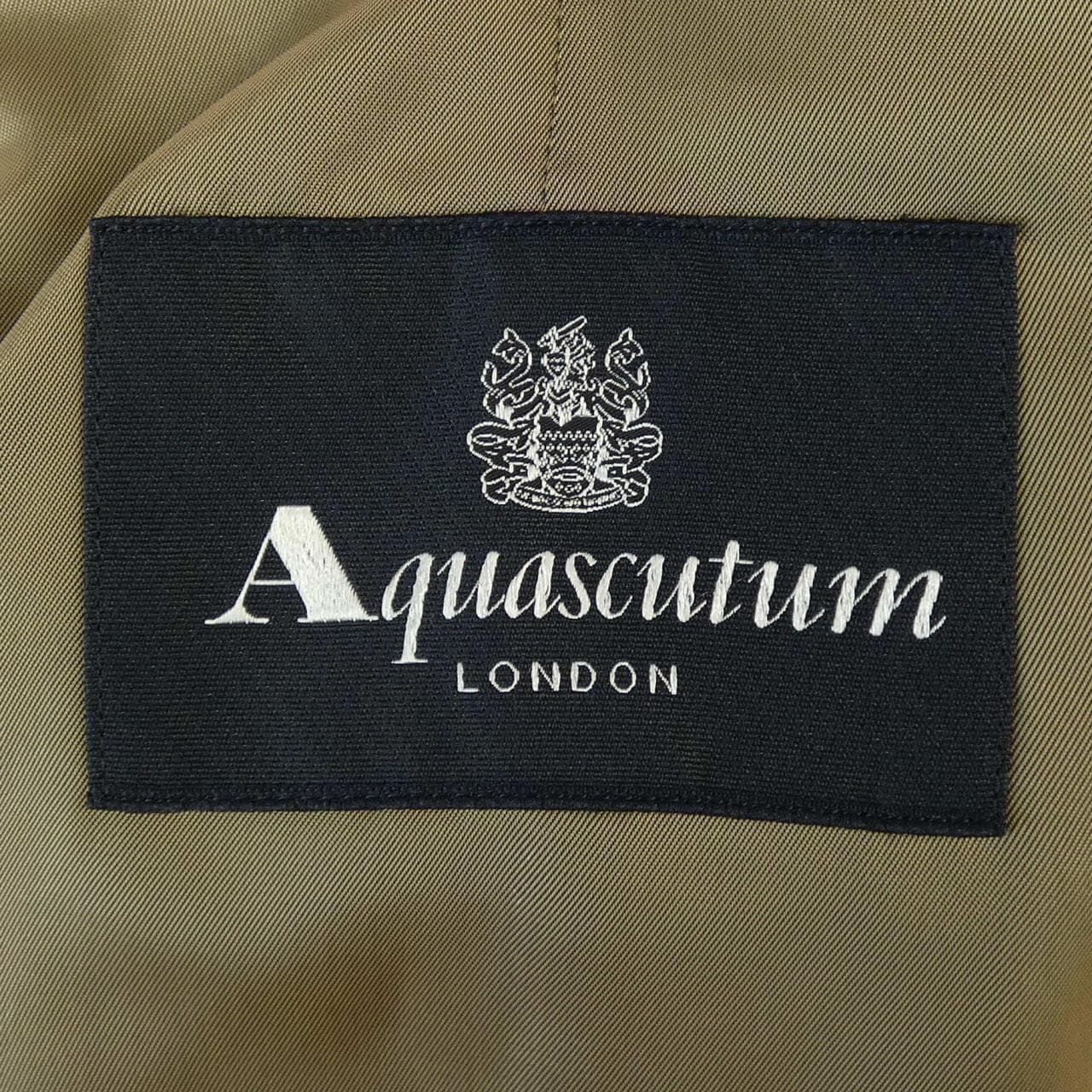 アクアスキュータム Aquascutum コート