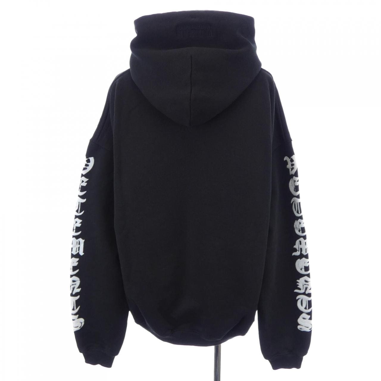 ヴェトモン VETEMENTS UE51TR650B パーカー