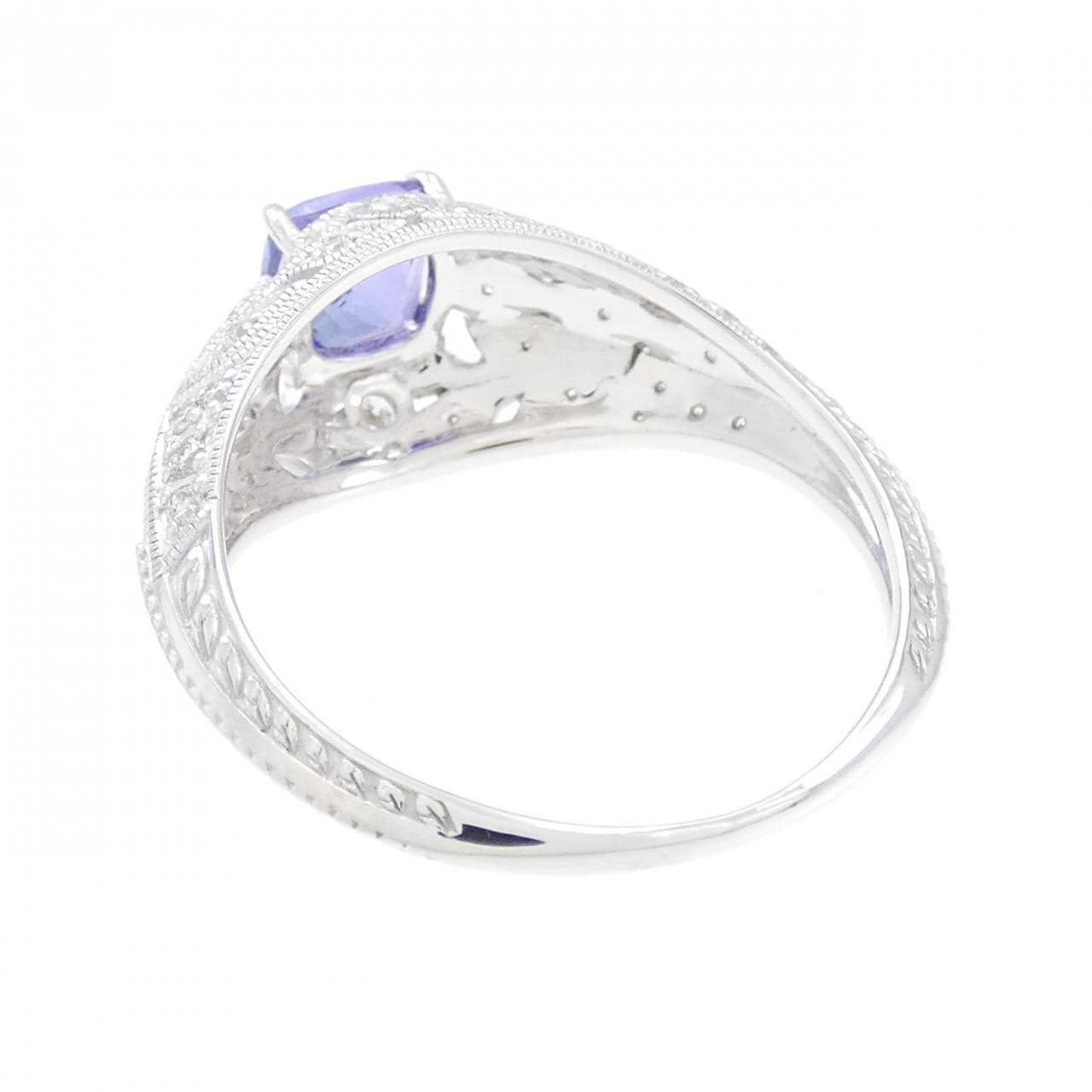 K18WG Tanzanite Ring 0.78CT