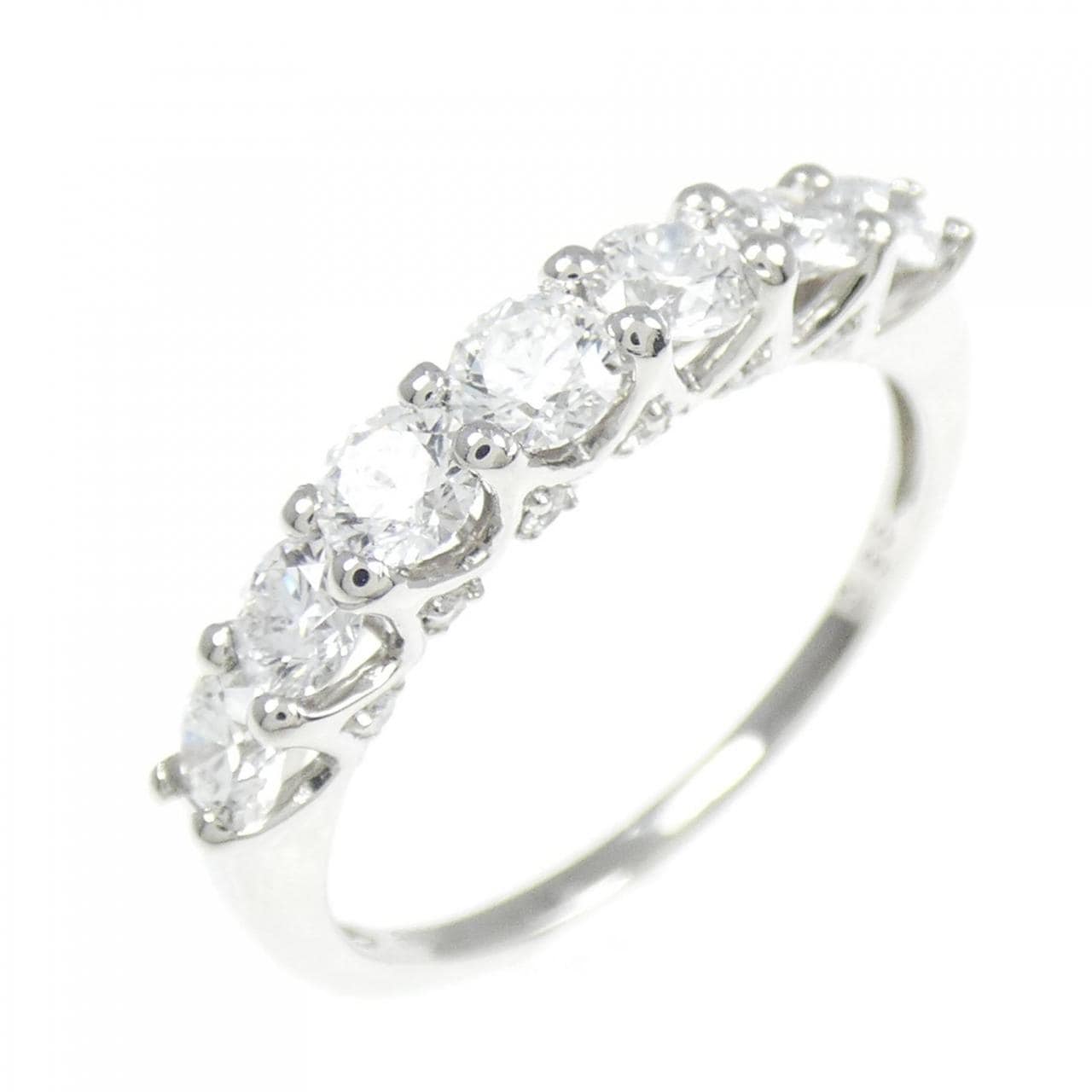 PT900 ダイヤモンド リング 0.85CT