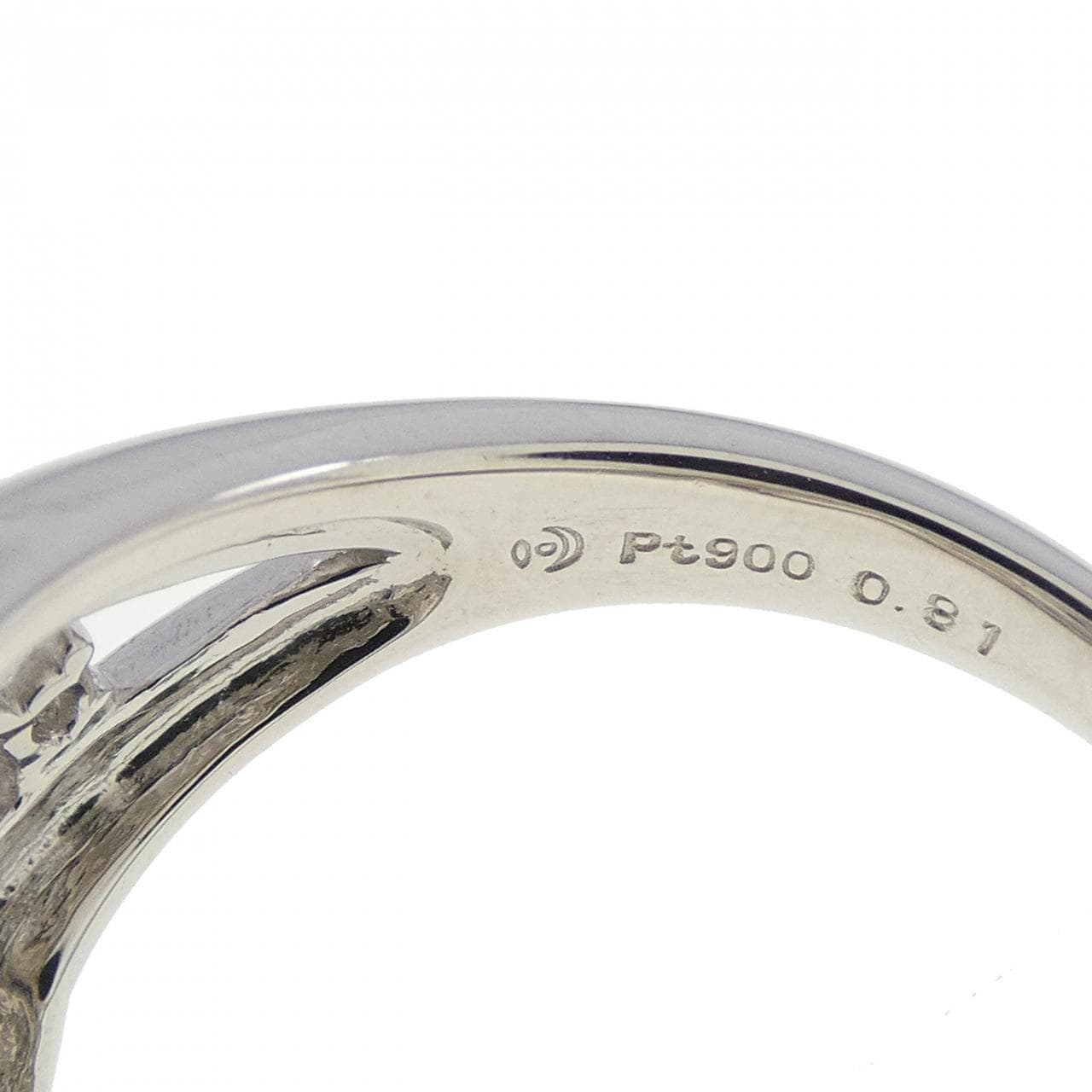 タサキ サファイヤ リング 0.81CT