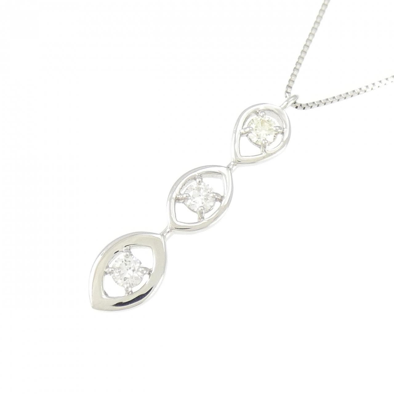 [BRAND NEW] PT Diamond Necklace 0.20CT