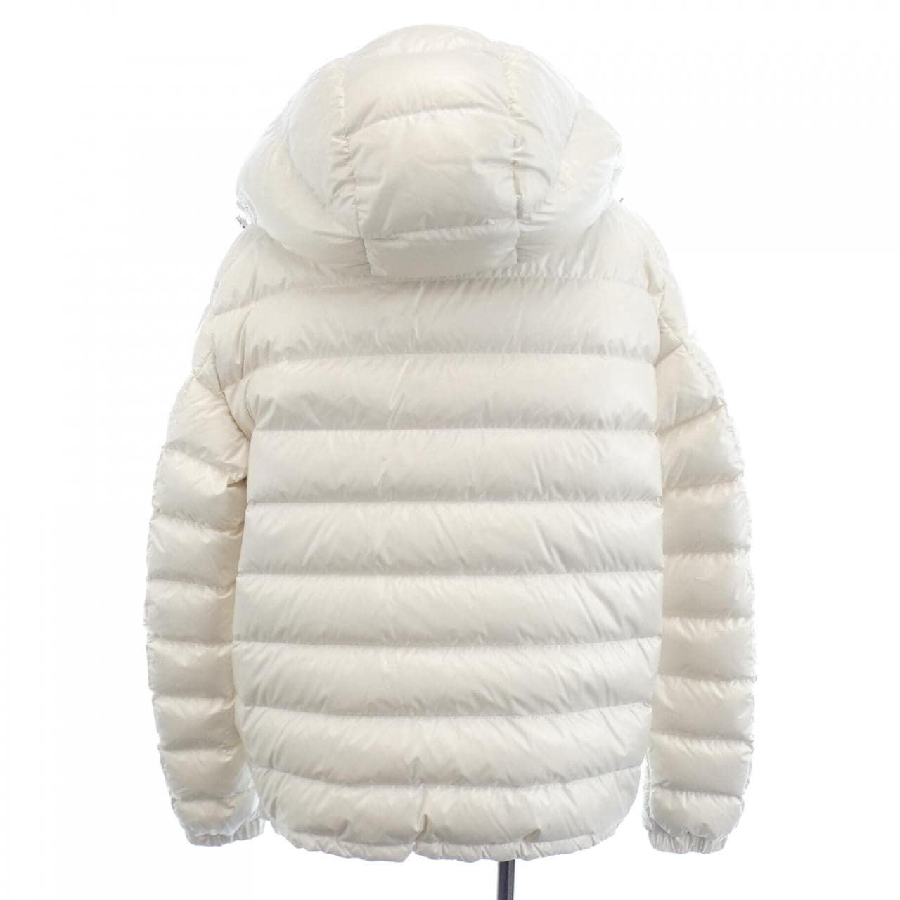 モンクレール MONCLER ダウンジャケット