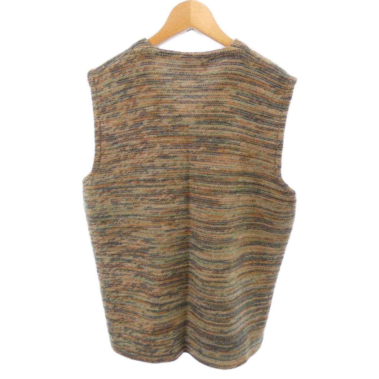 ザノーネ ZANONE ベスト