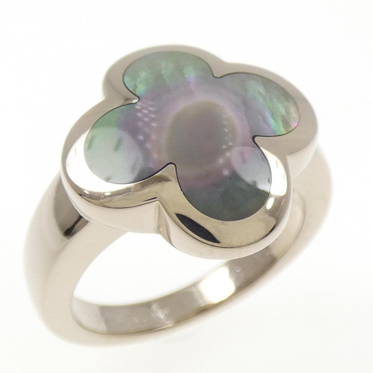 ヴァンクリーフ&アーペル アルハンブラ リング