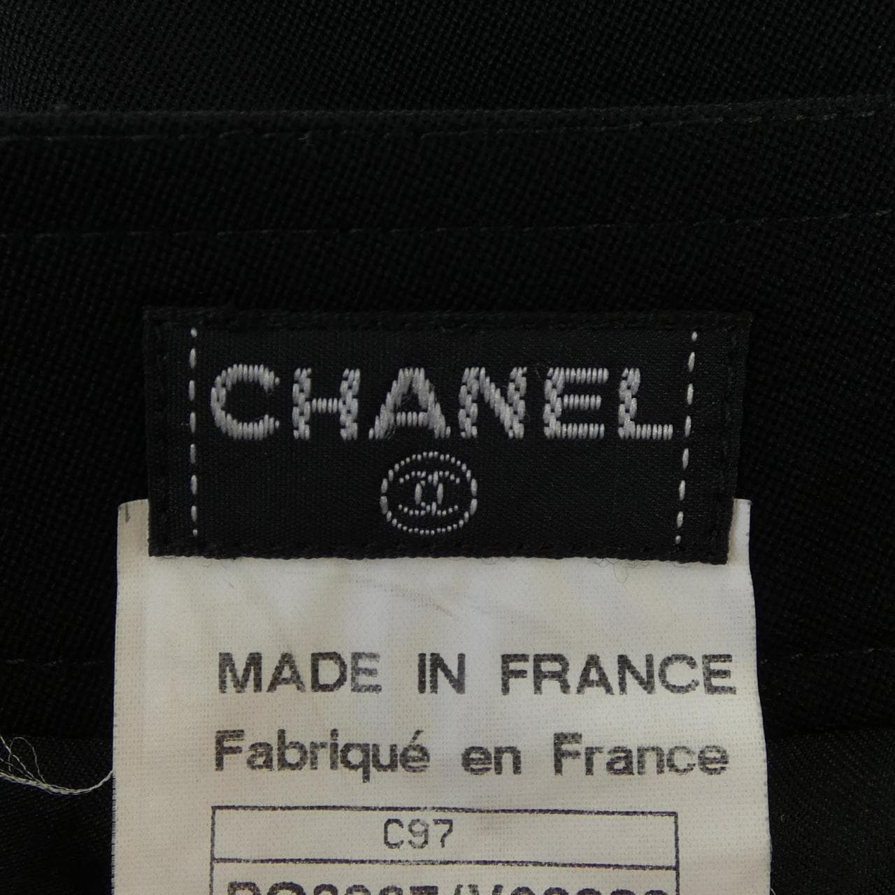 【ヴィンテージ】シャネル CHANEL P08967V03888 C97 ショートパンツ