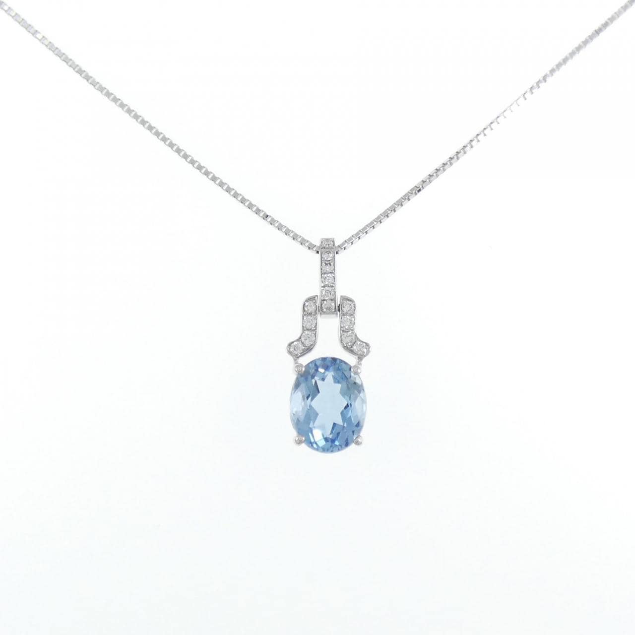 K18WG Aquamarine necklace 1.98CT