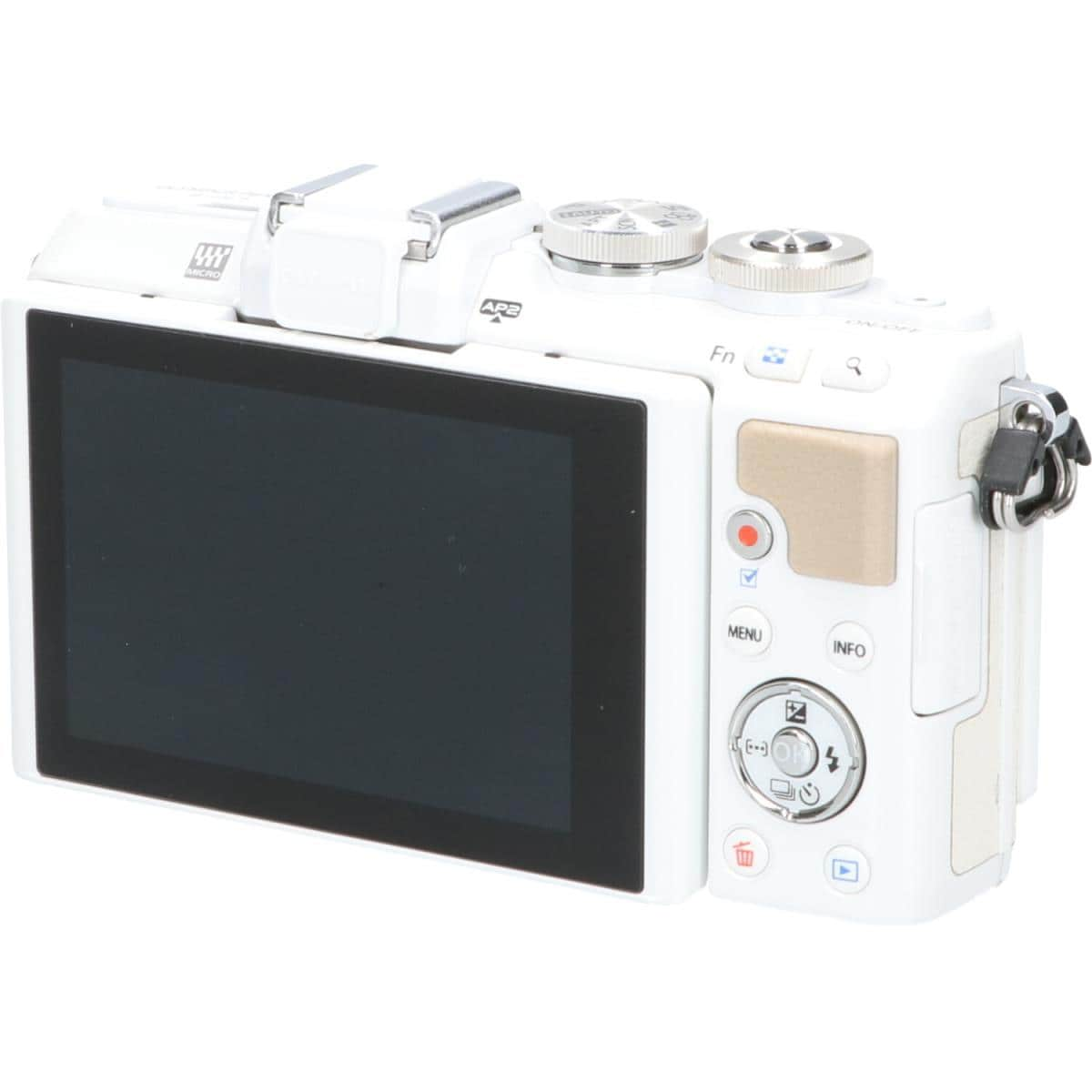 OLYMPUS E-PL7