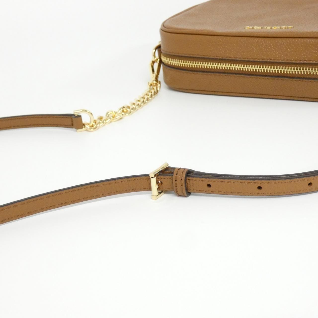 [BRAND NEW] Michael MICHAEL KORS JET SET 32F7GGNM8L Shoulder Bag