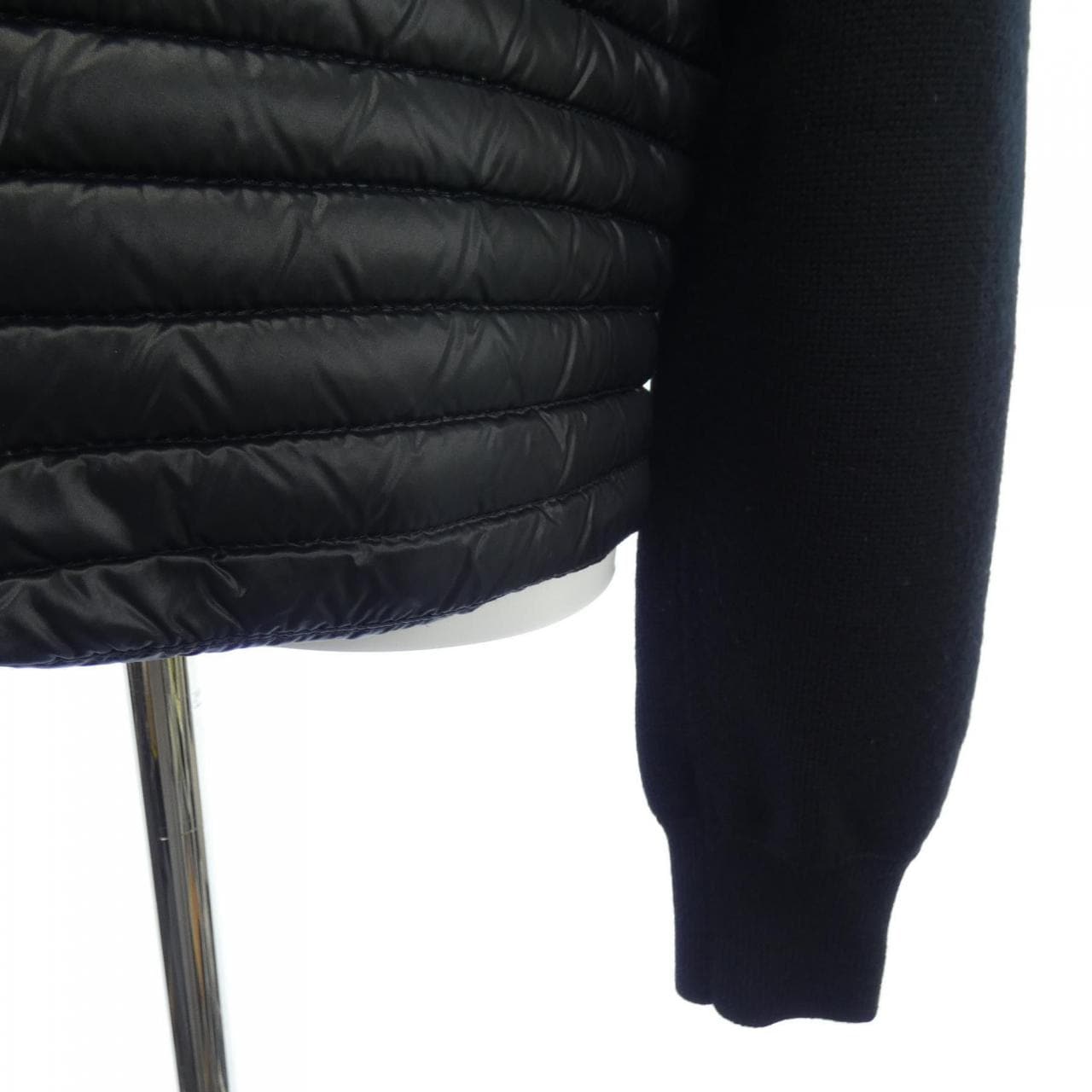 モンクレール MONCLER 10939B00006 ダウンジャケット