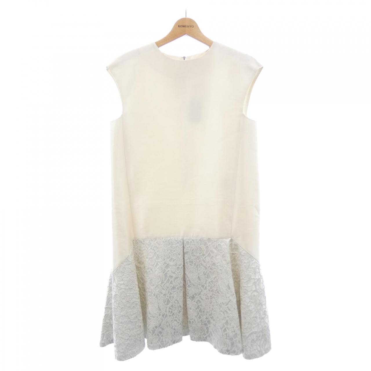 アドーア ADORE ワンピース