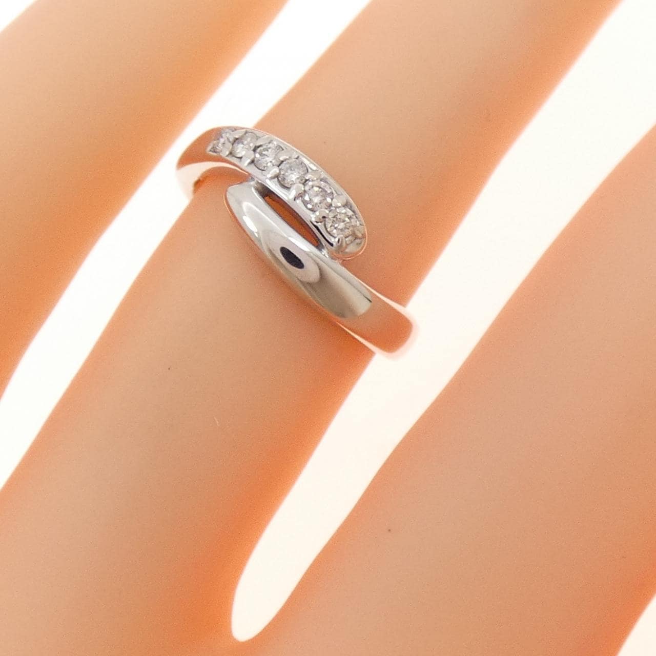 K18WG ダイヤモンド リング 0.1CT