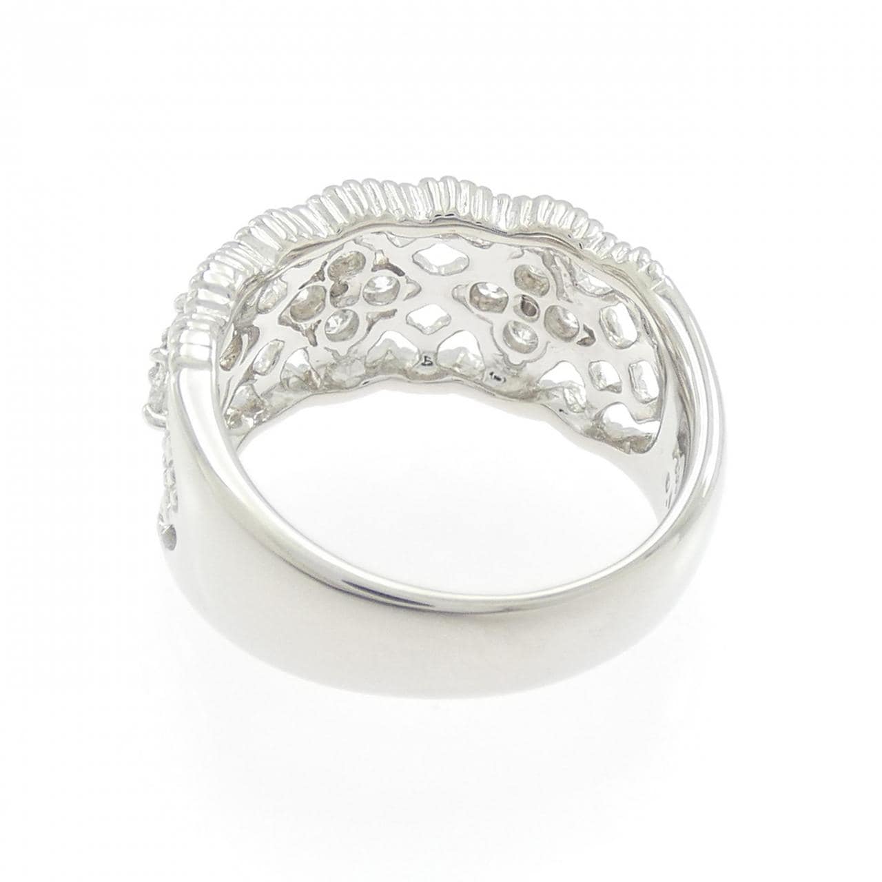 PT900 フラワー ダイヤモンド リング 0.60CT