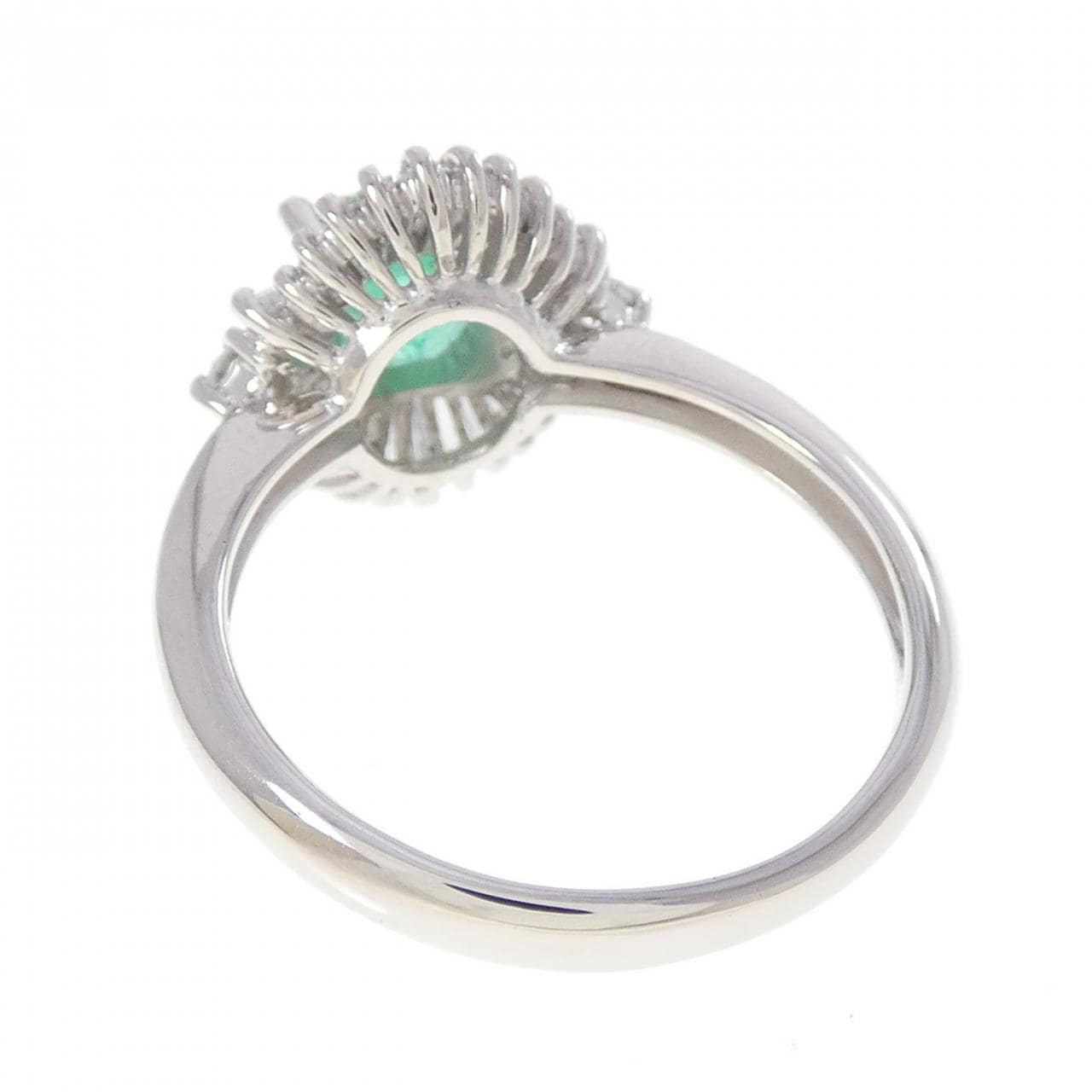 PT900 エメラルド リング 0.82CT