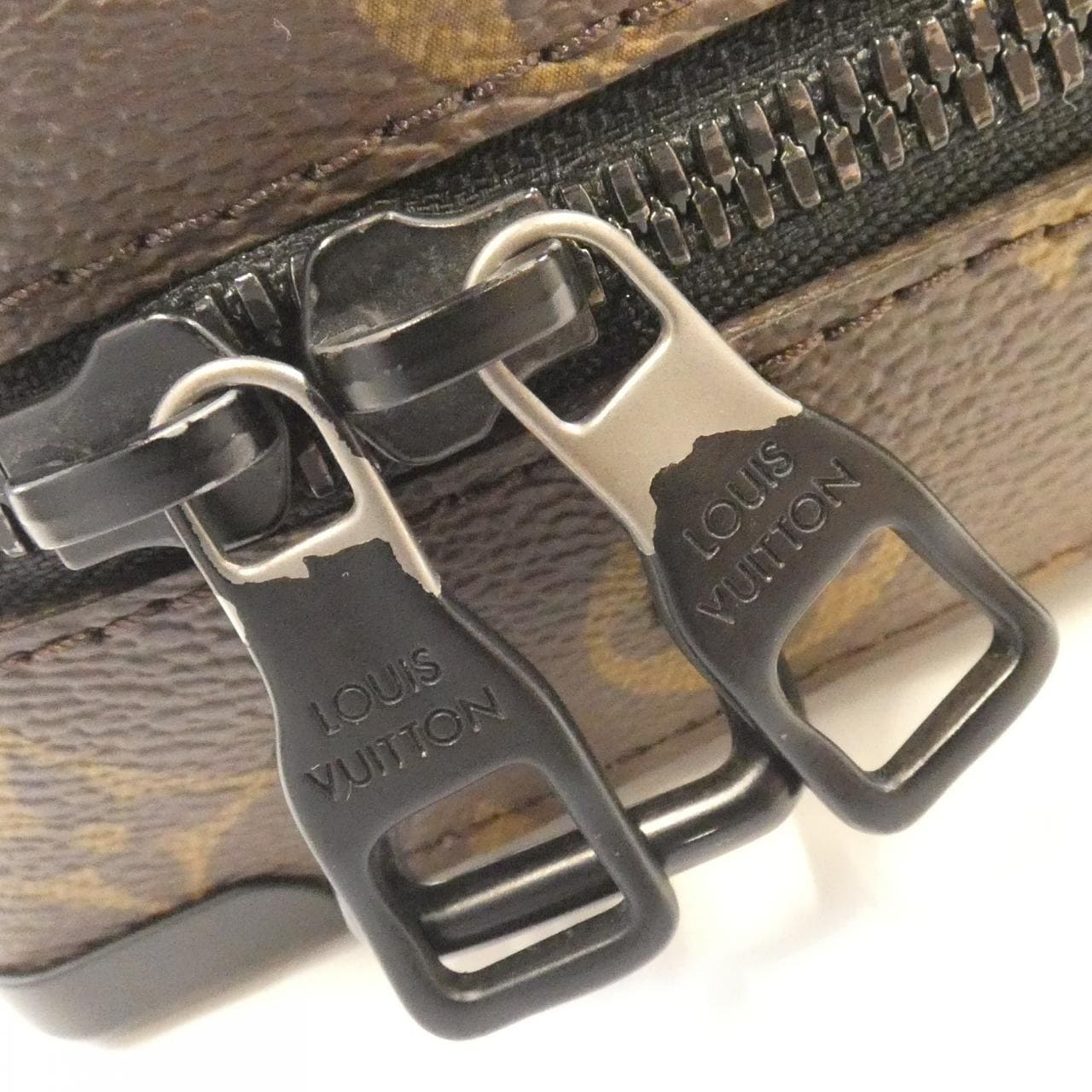 ルイヴィトン モノグラム マカサー ハンドル ソフトトランク M45935 ショルダーバッグ