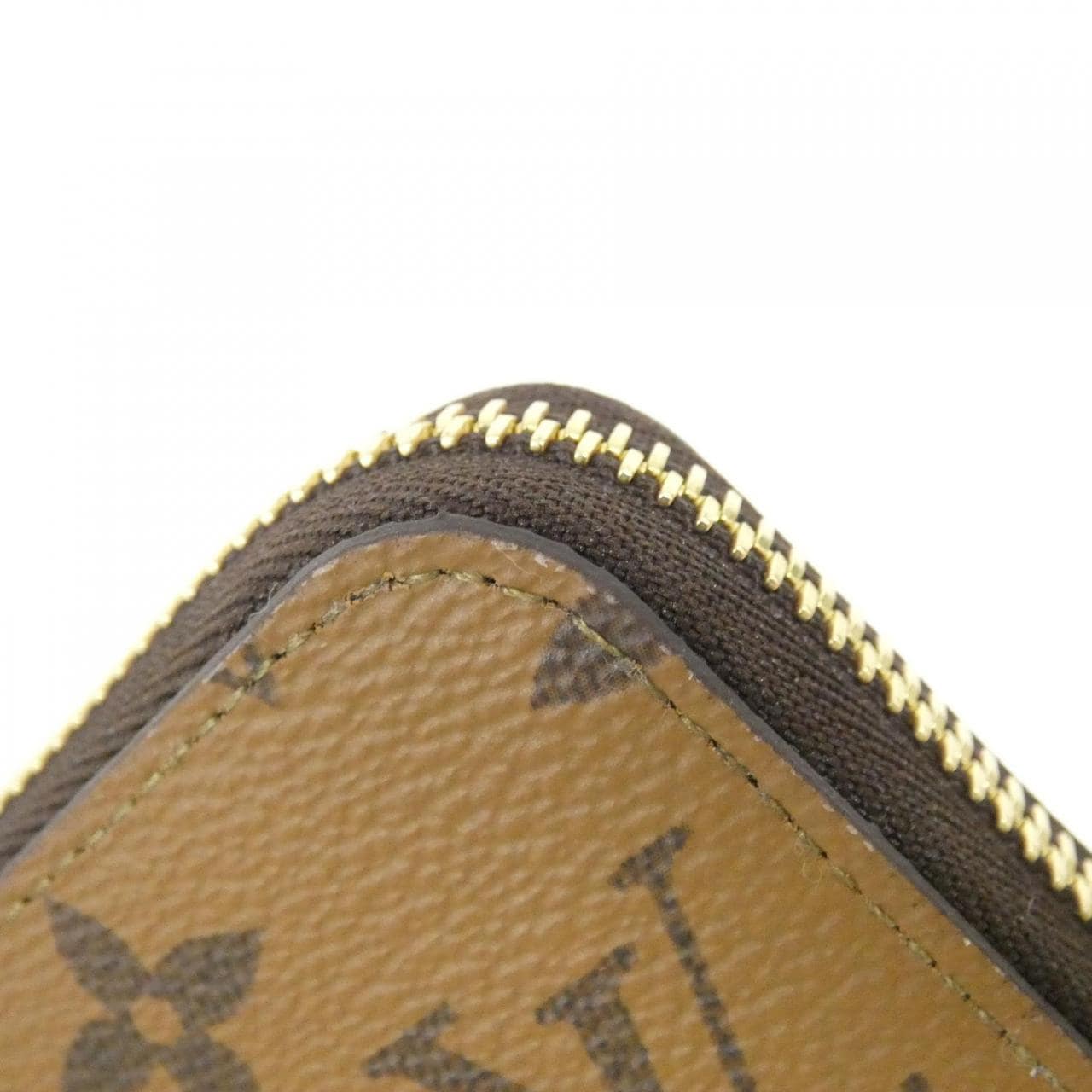 ルイヴィトン モノグラム リバース ジッピー ウォレット M82444 財布