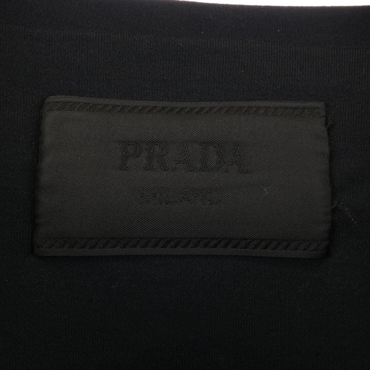 プラダ PRADA トライアングルロゴ UJN861 S232 240 Tシャツ