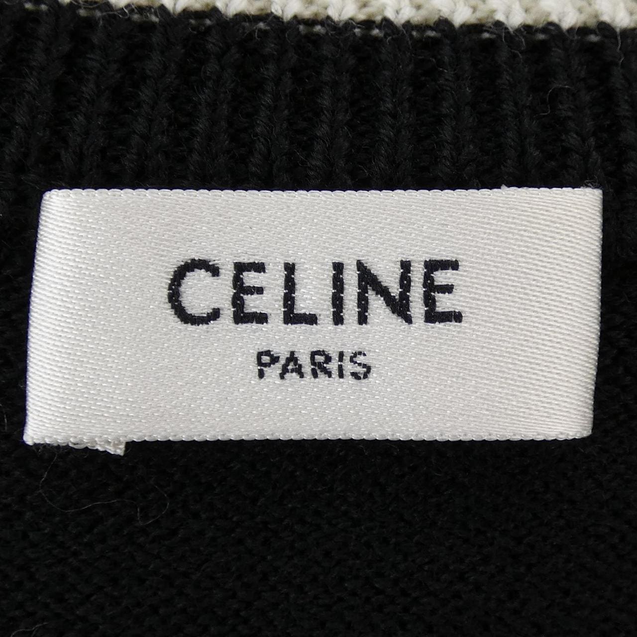 セリーヌ CELINE トリオンフ Vネックセーター 2ADCK823Y ベスト