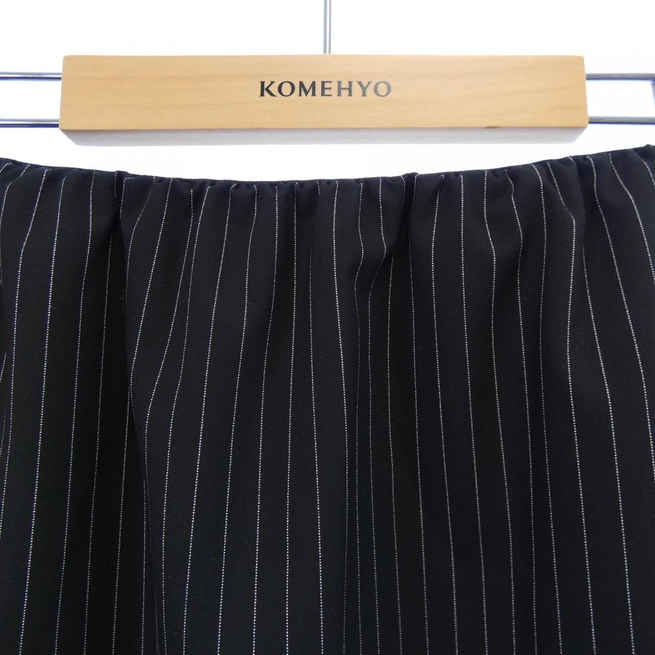 アストラット ASTRAET スカート