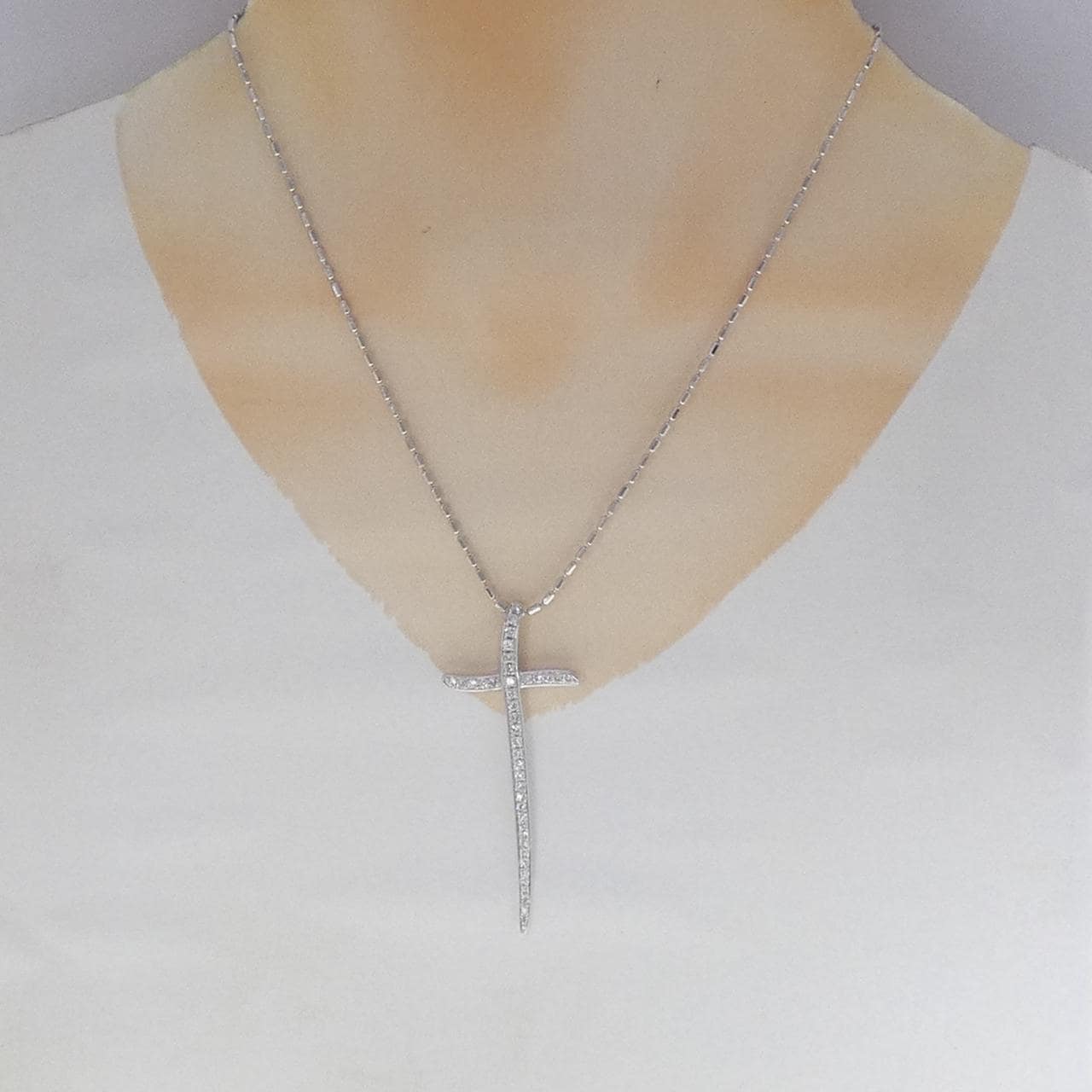 K18WG クロス ダイヤモンド ネックレス 1.00CT