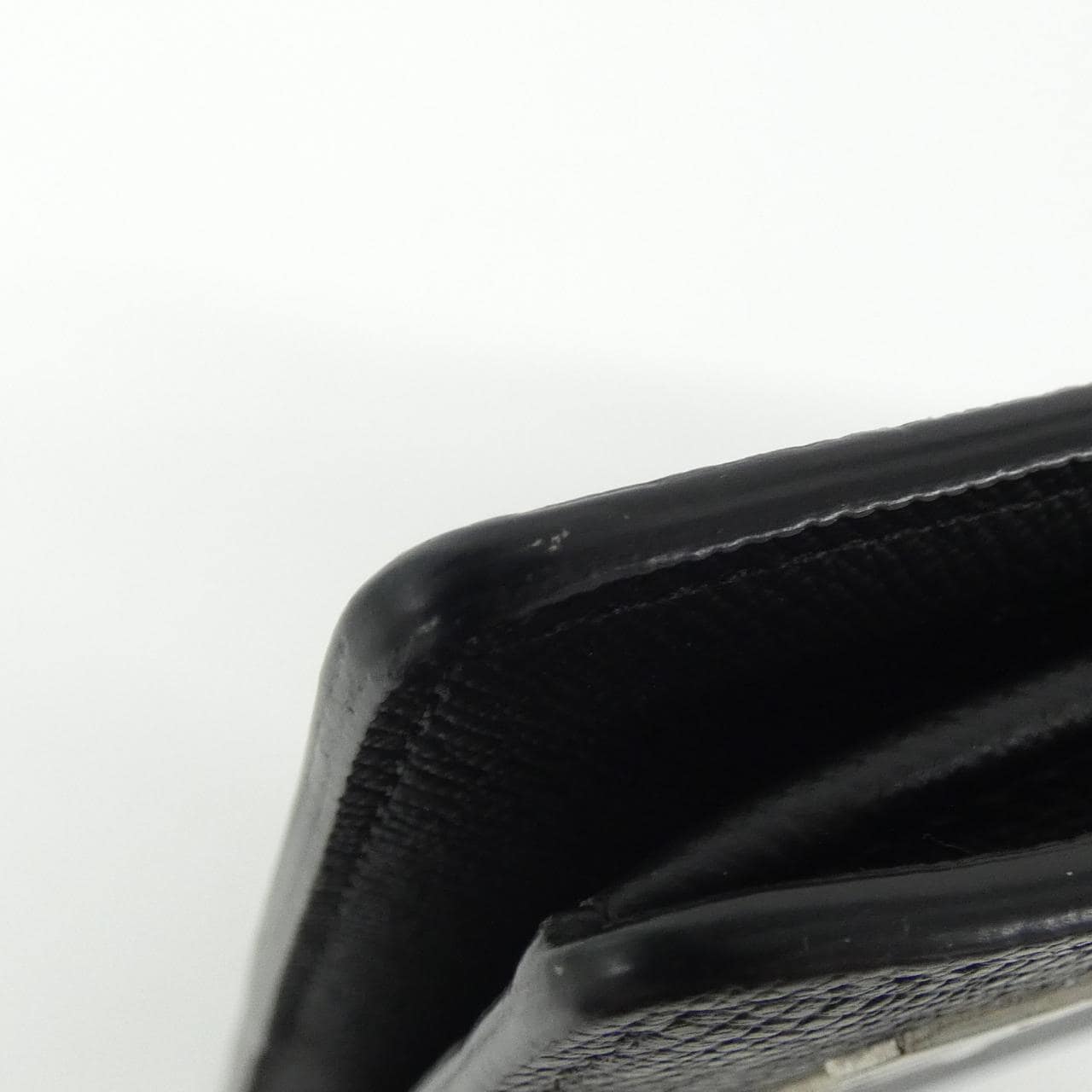 ルイヴィトン タイガ ポルトフォイユ ブラザ M30285 財布