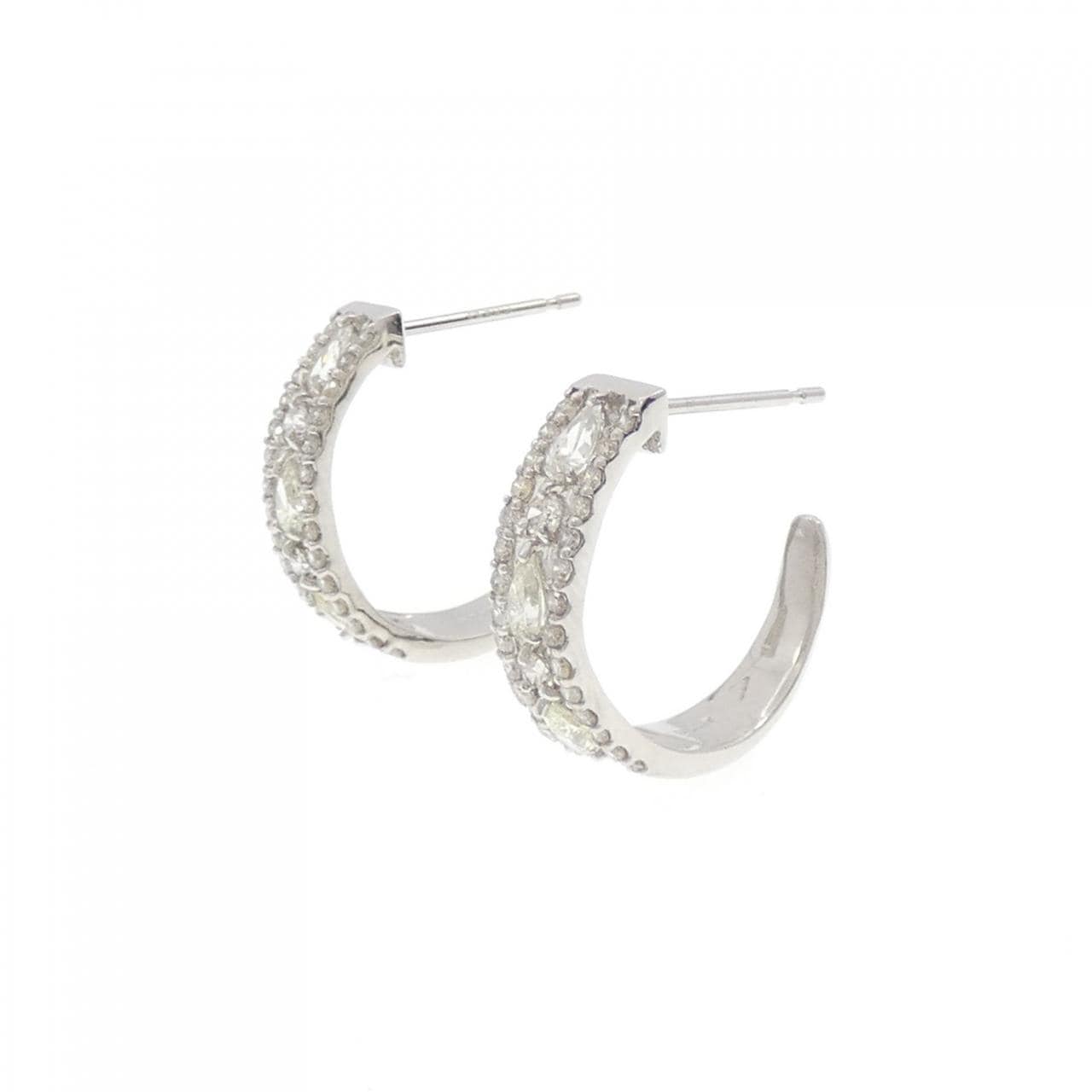 [BRAND NEW] PT900 Diamond earrings 0.74CT