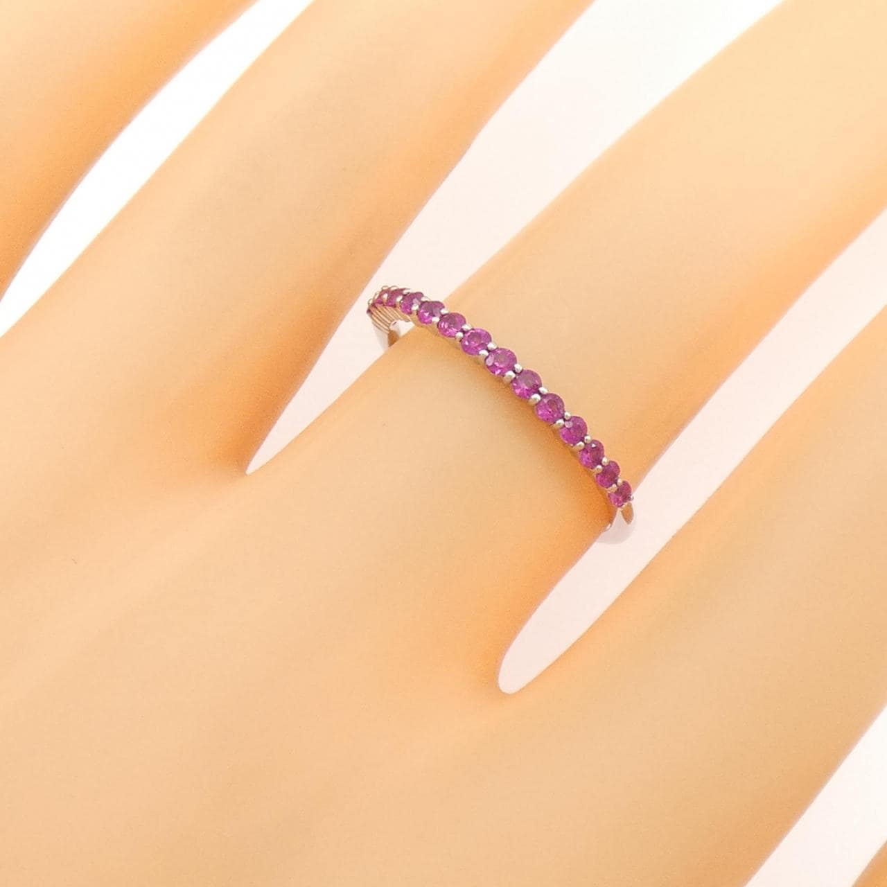 ジーエスティービー ルビー リング 0.30CT