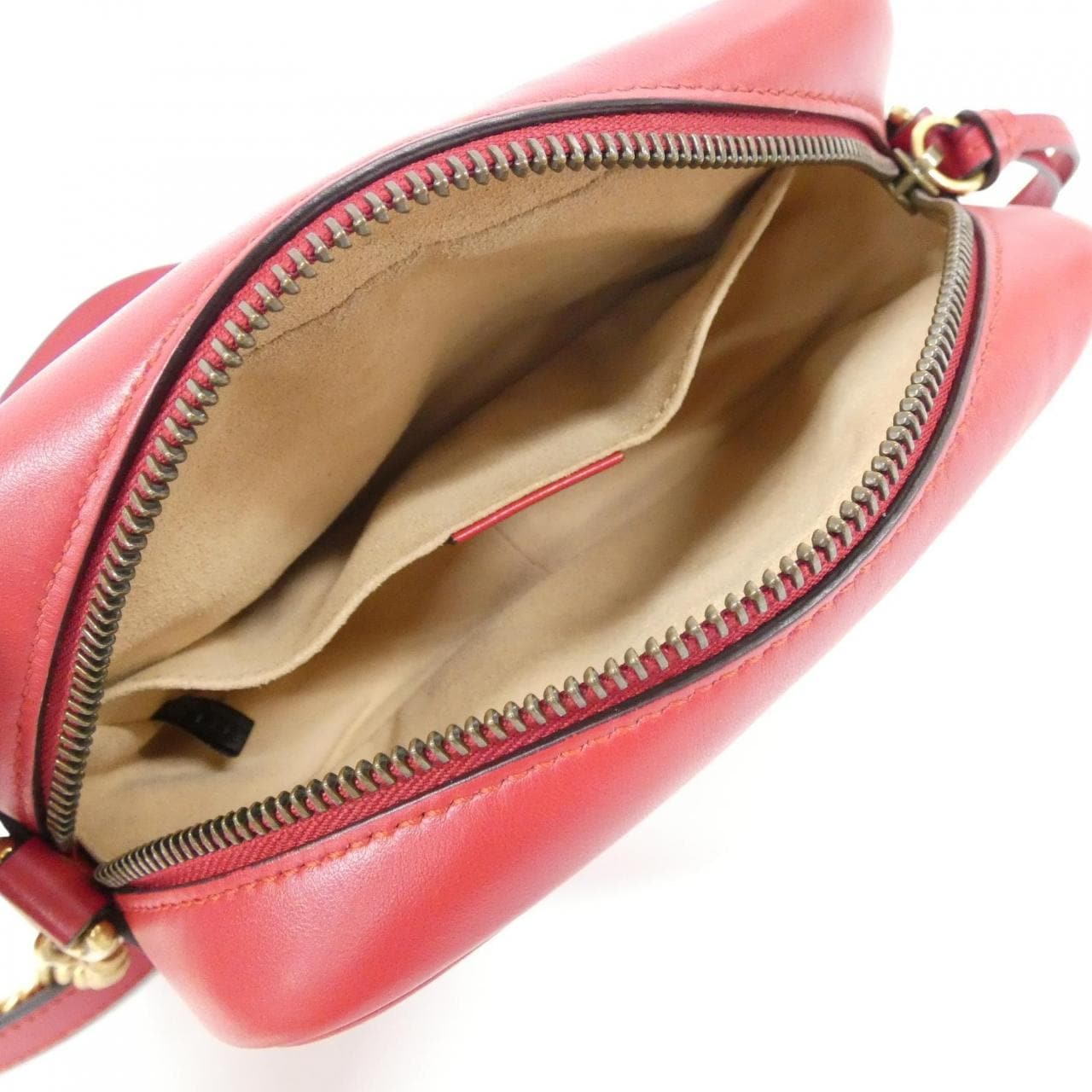 グッチ GG MARMONT 448065 DTD1T ショルダーバッグ