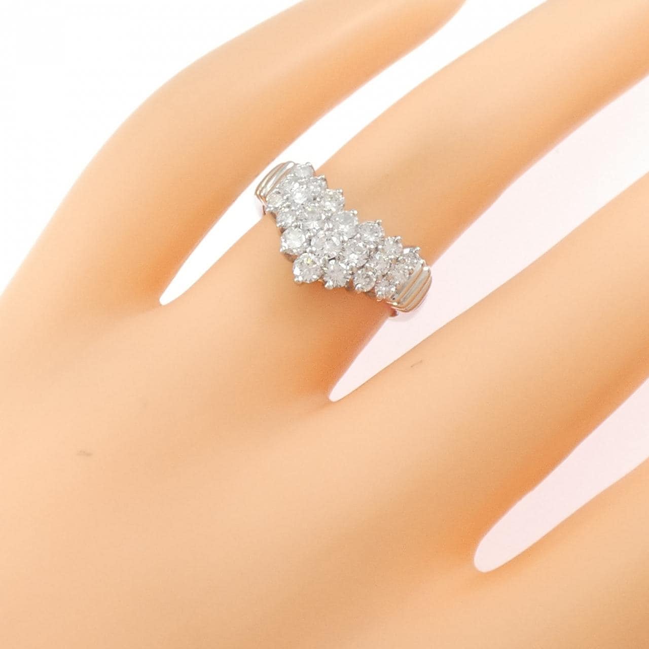 PT900 ダイヤモンド リング 1.00CT