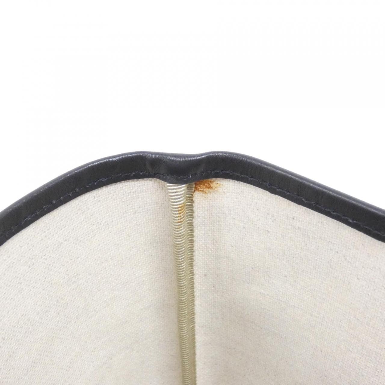 グッチ 211134 F2AFN バッグ