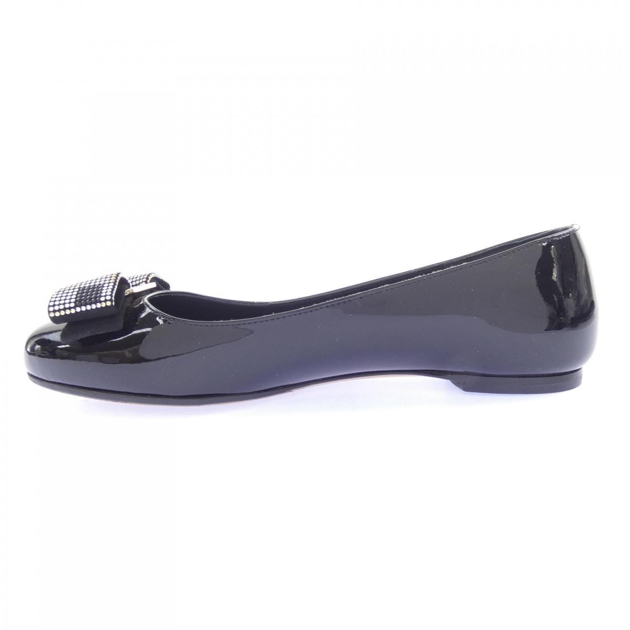 サルヴァトーレフェラガモ SALVATORE FERRAGAMO フラットシューズ