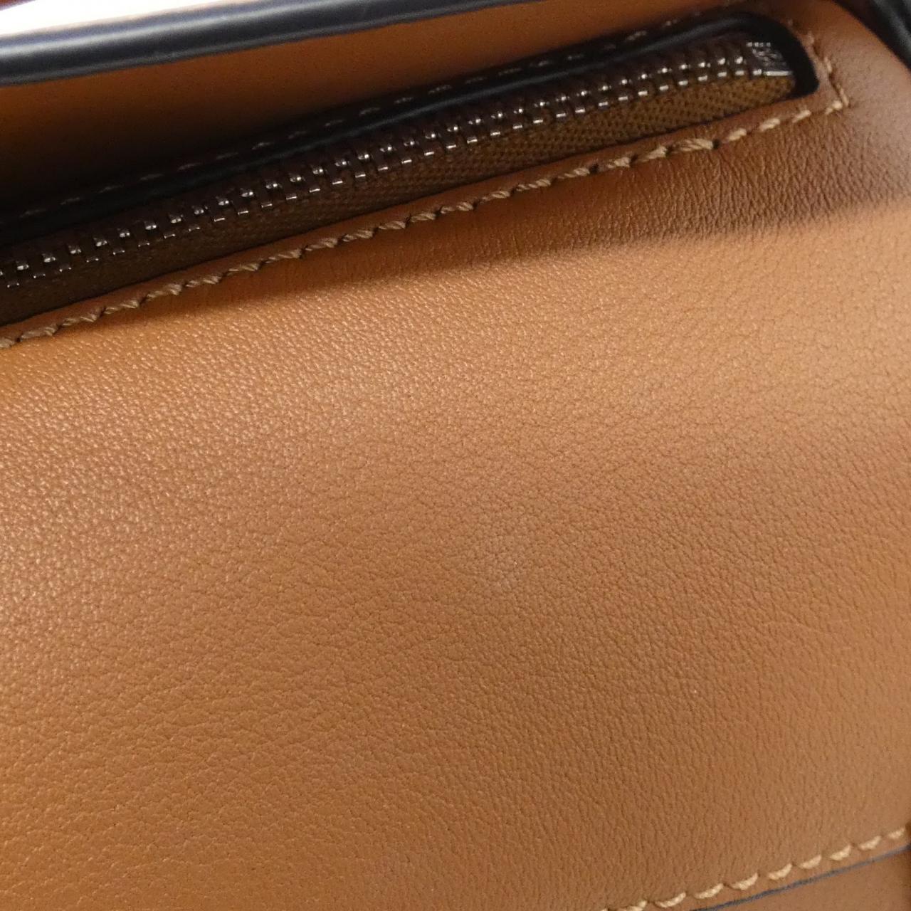 ロエベ パズル エッジ ミニ A510P88X26 バッグ