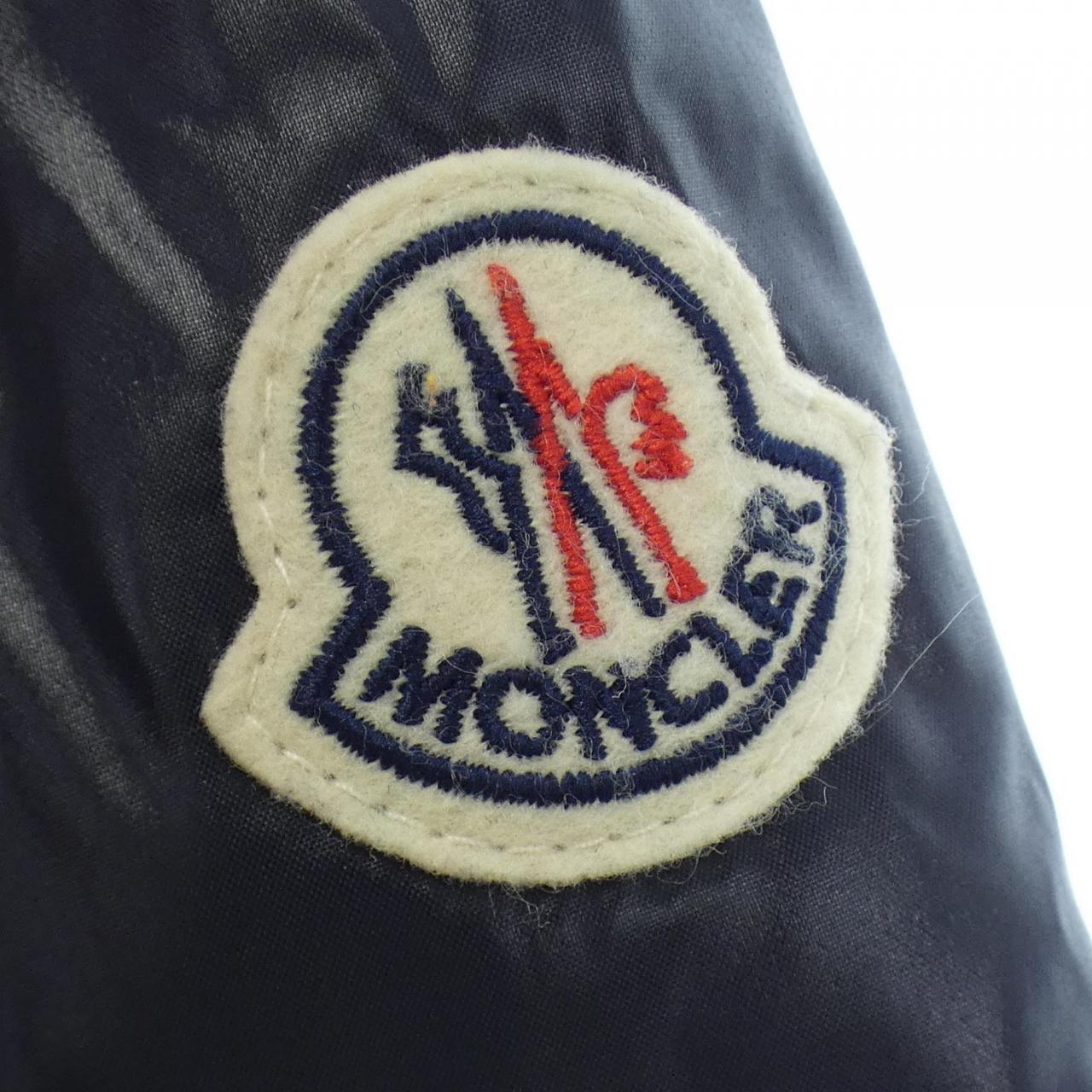 MONCLER蒙克勒羽绒服