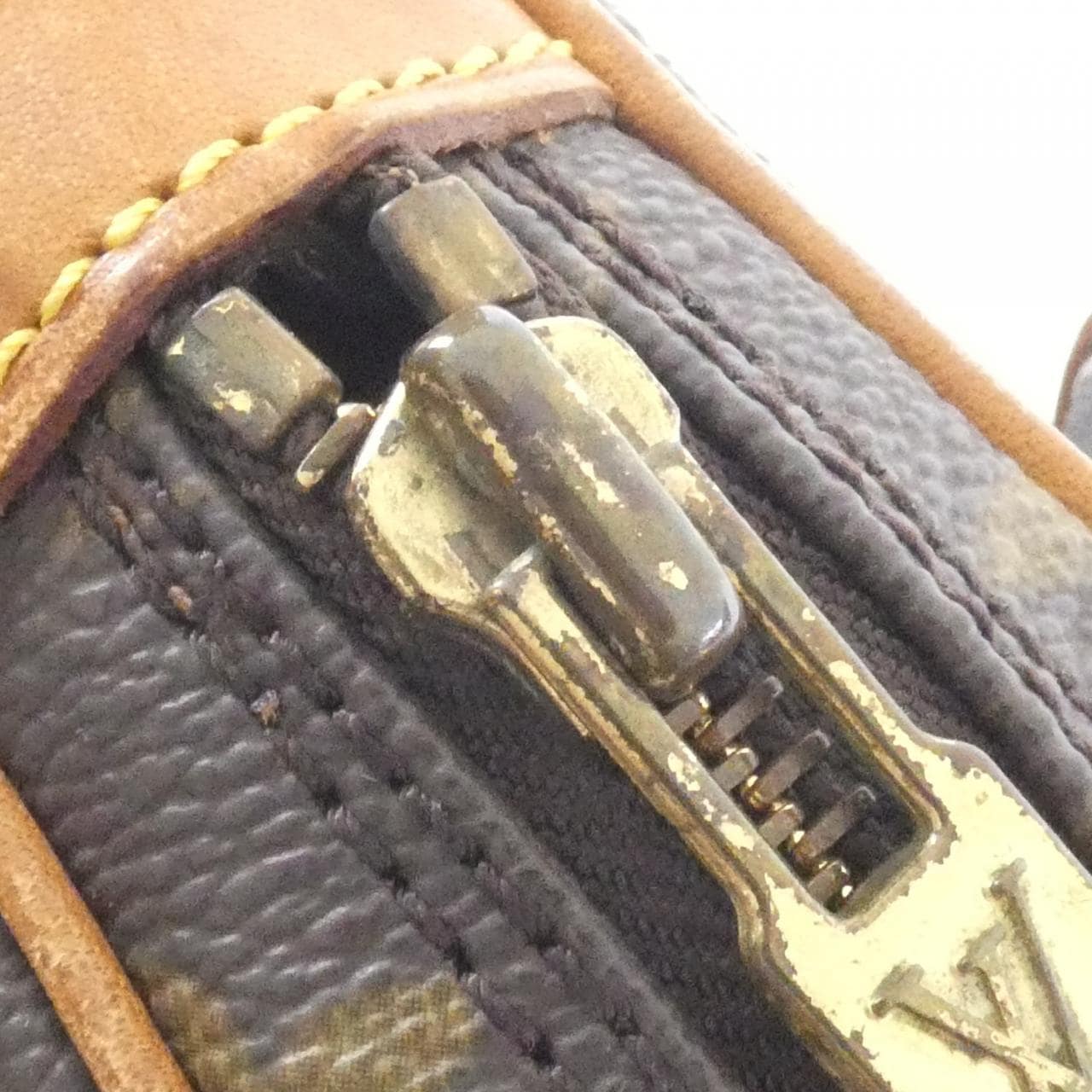 ルイヴィトン モノグラム マルリー バンドリエール M51828 ショルダーバッグ