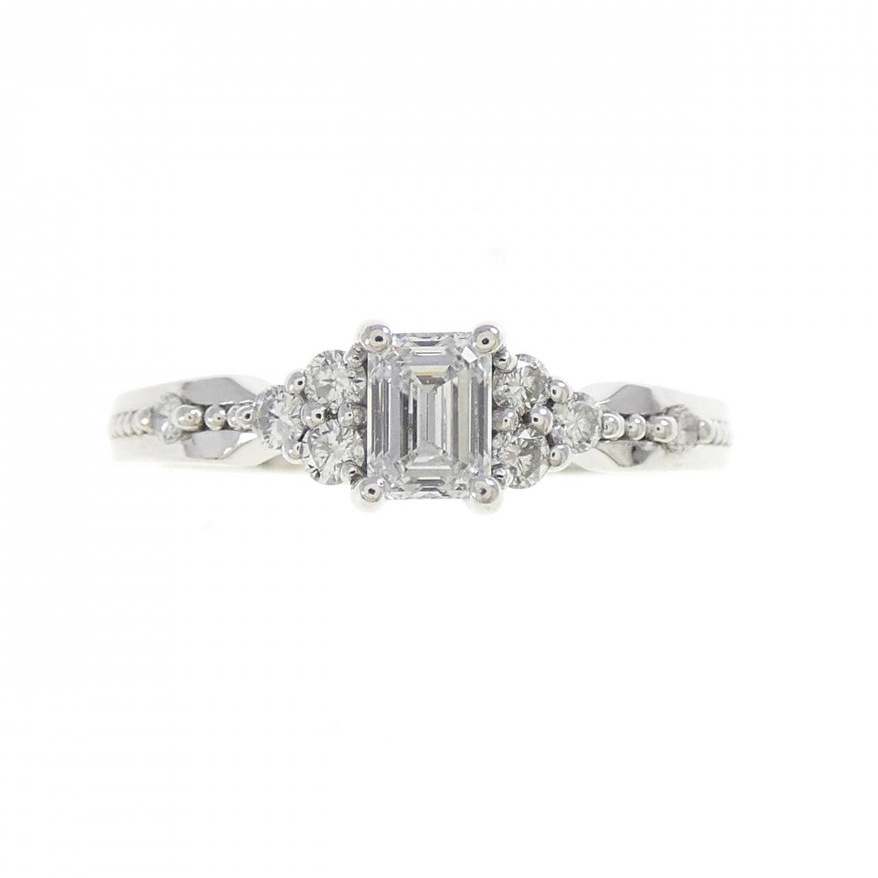 ジーエスティービー ダイヤモンド リング 0.31CT