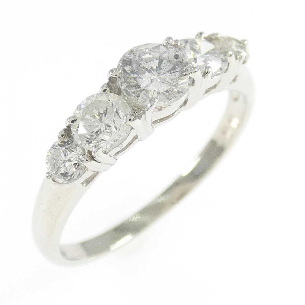 PT900 ダイヤモンド リング 1.00CT