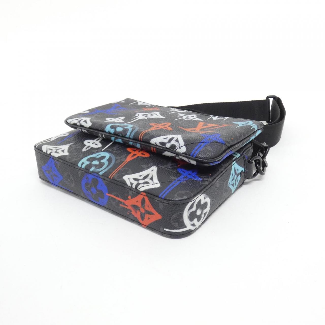 大人上品に♡注目♪Louis Vuitton☆バッグ トリオ LOUIS VUITTON】ルイヴィトン『LV×YK トリオ メッセンジャー