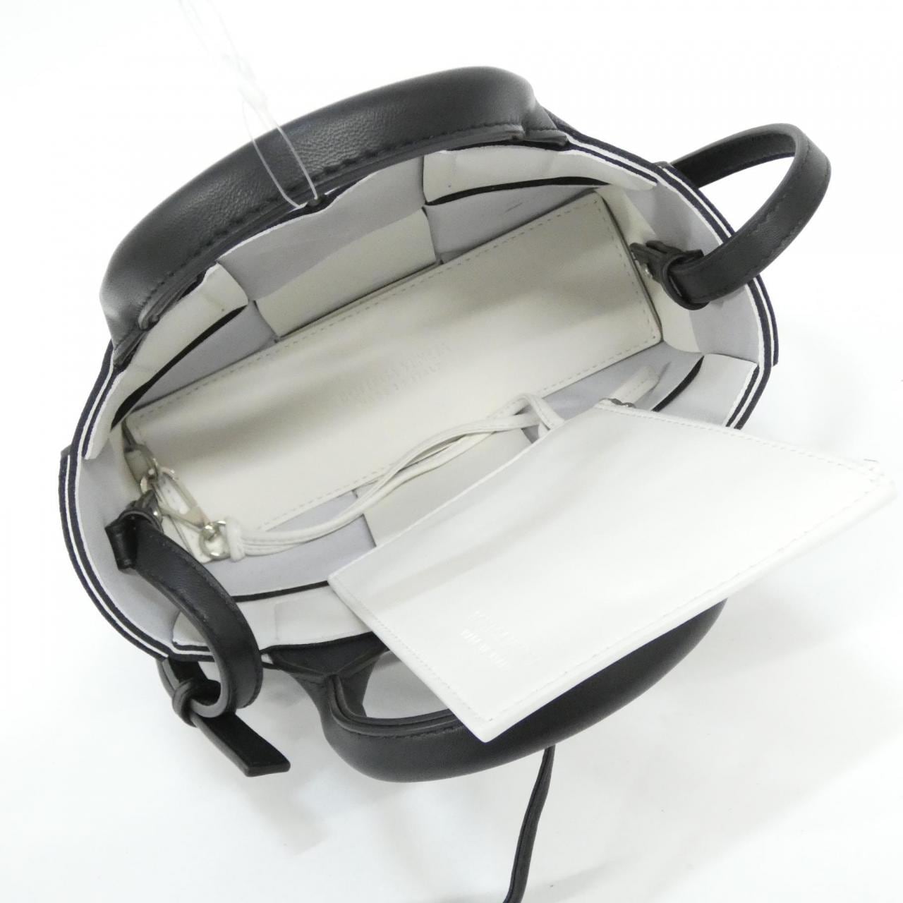 ボッテガヴェネタ 729029 VMAY3 バッグ