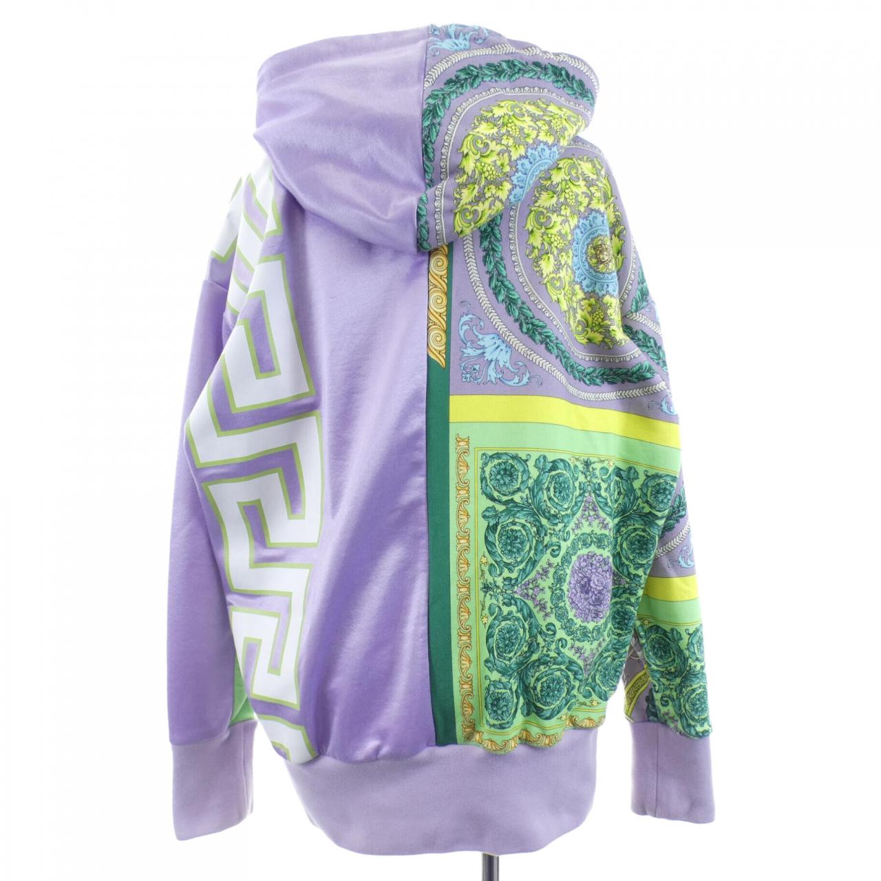 ヴェルサーチェ VERSACE A88680 パーカー