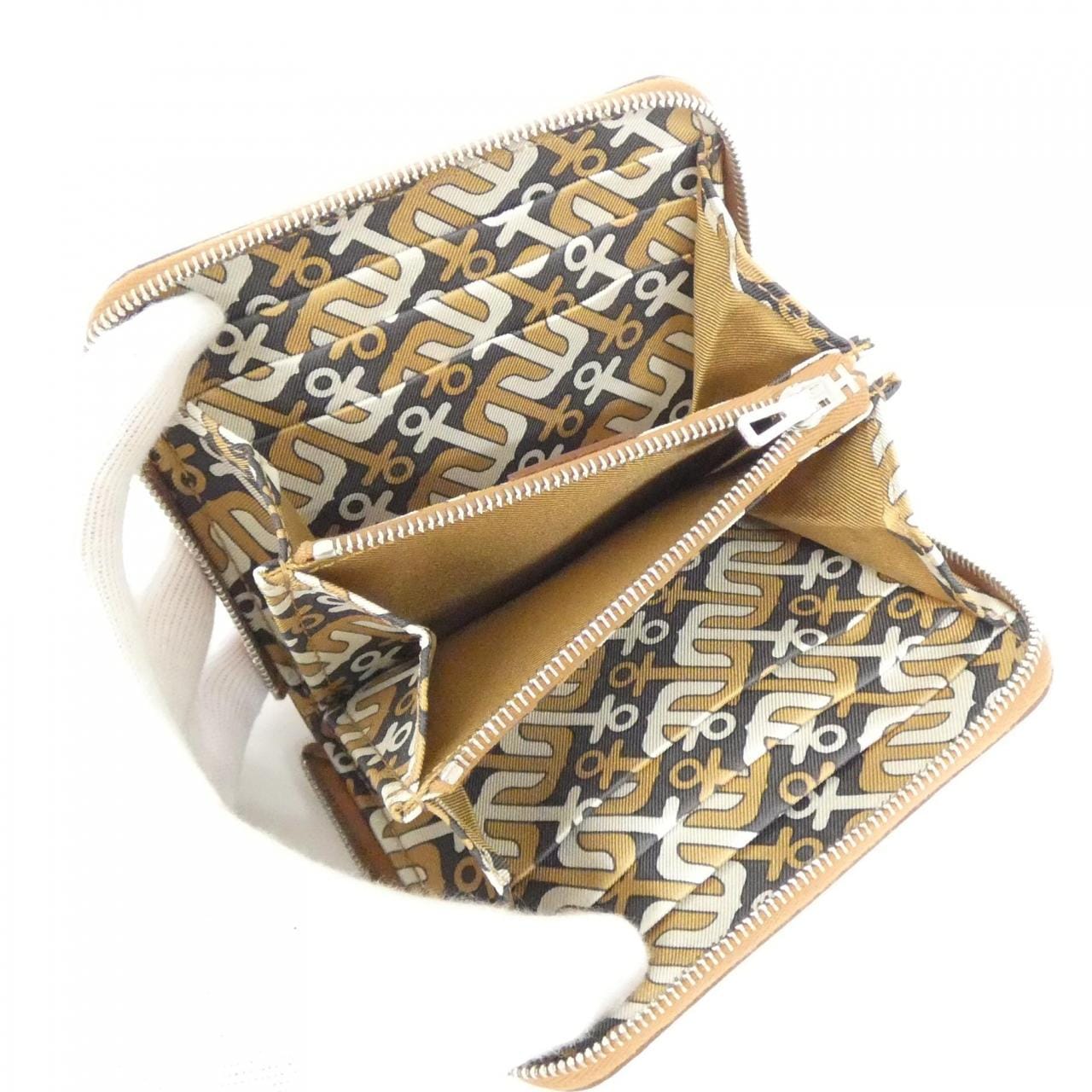 【未使用品】エルメス ANCRES シルク イン コンパクト 085785CK 財布