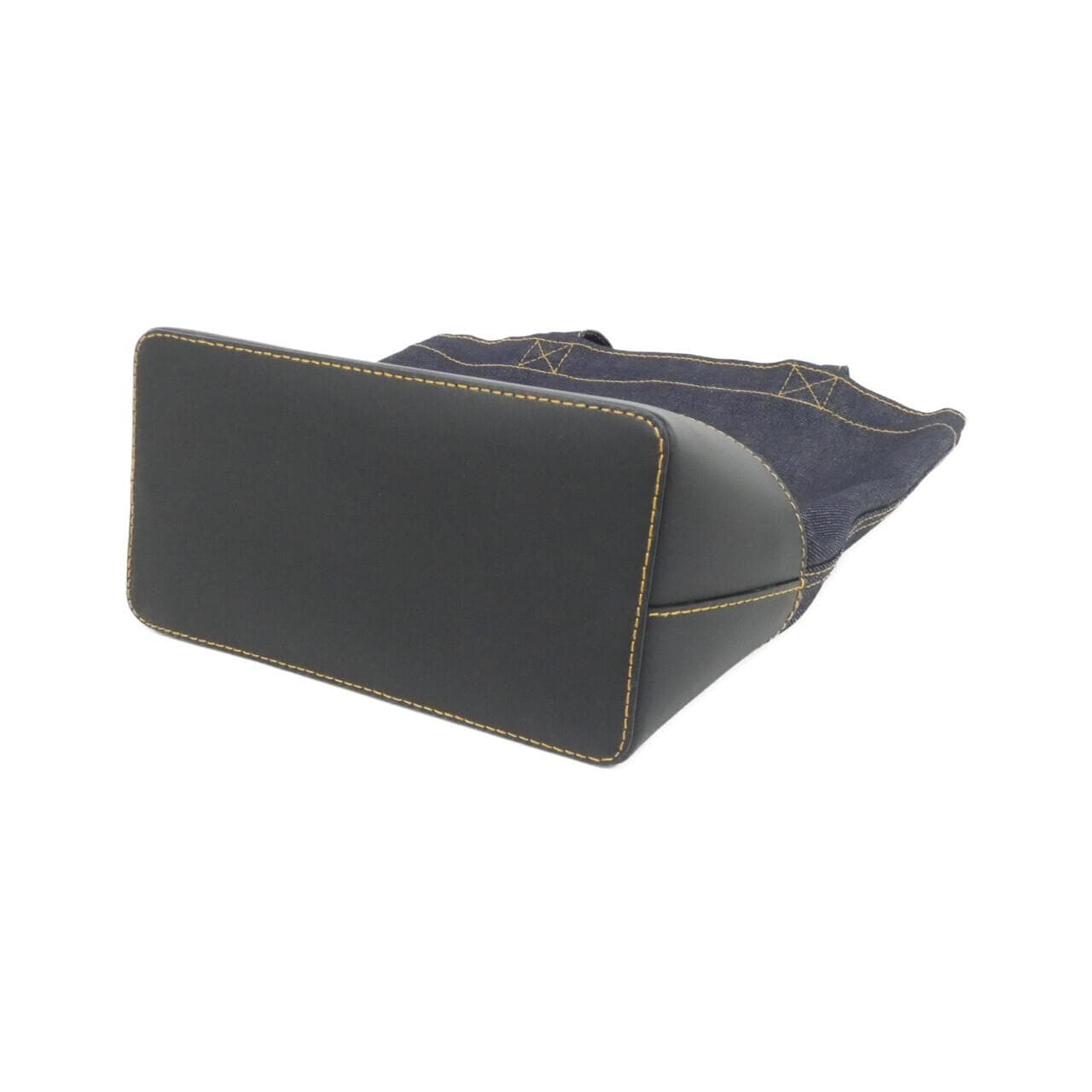 【新品】アーペーセー M61568 バッグ