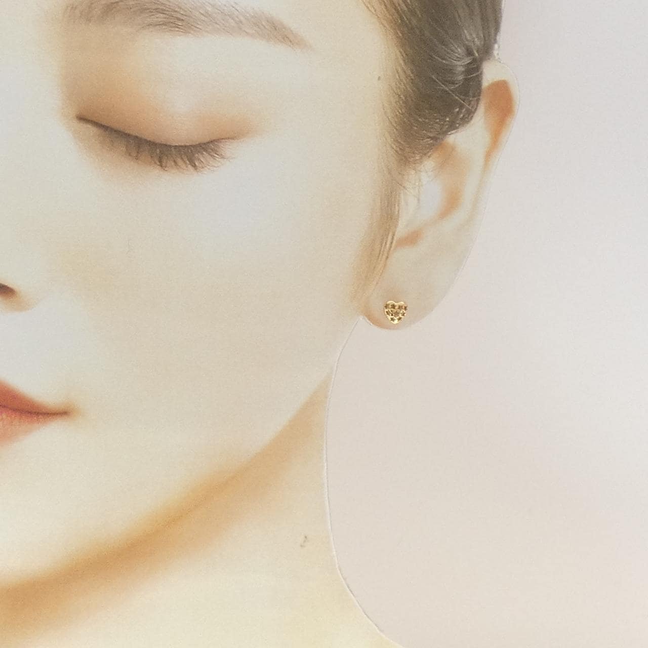 K18YG ハート ピアス