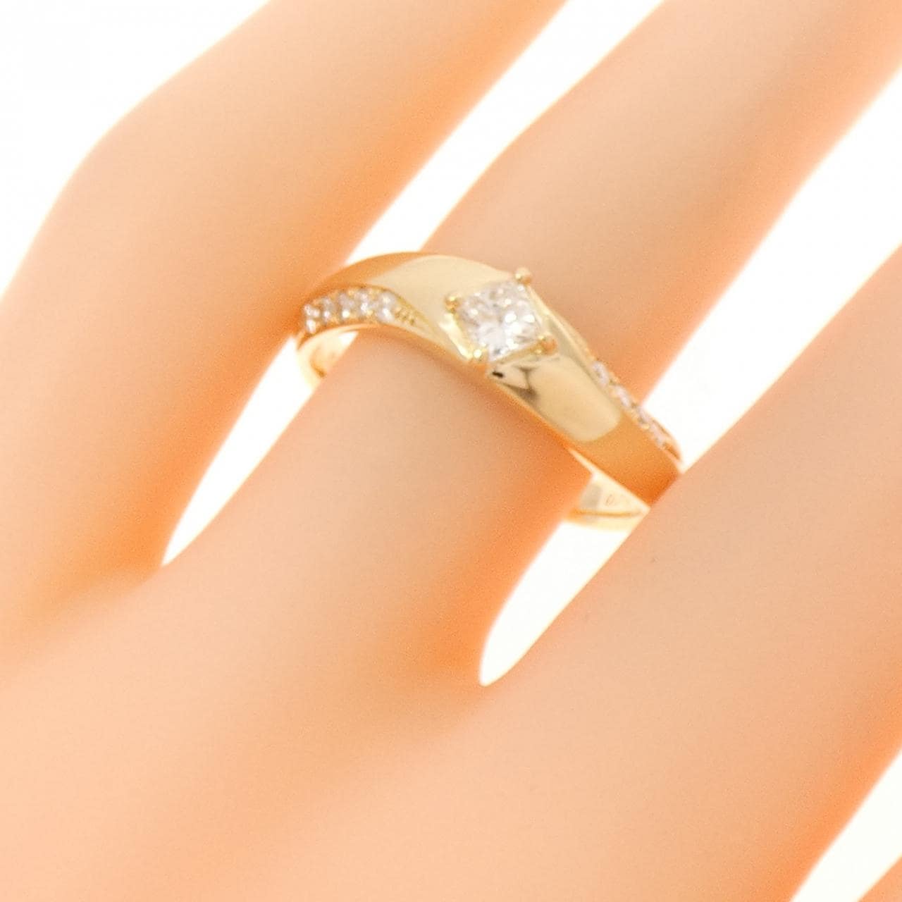 K18YG ダイヤモンド リング 0.20CT