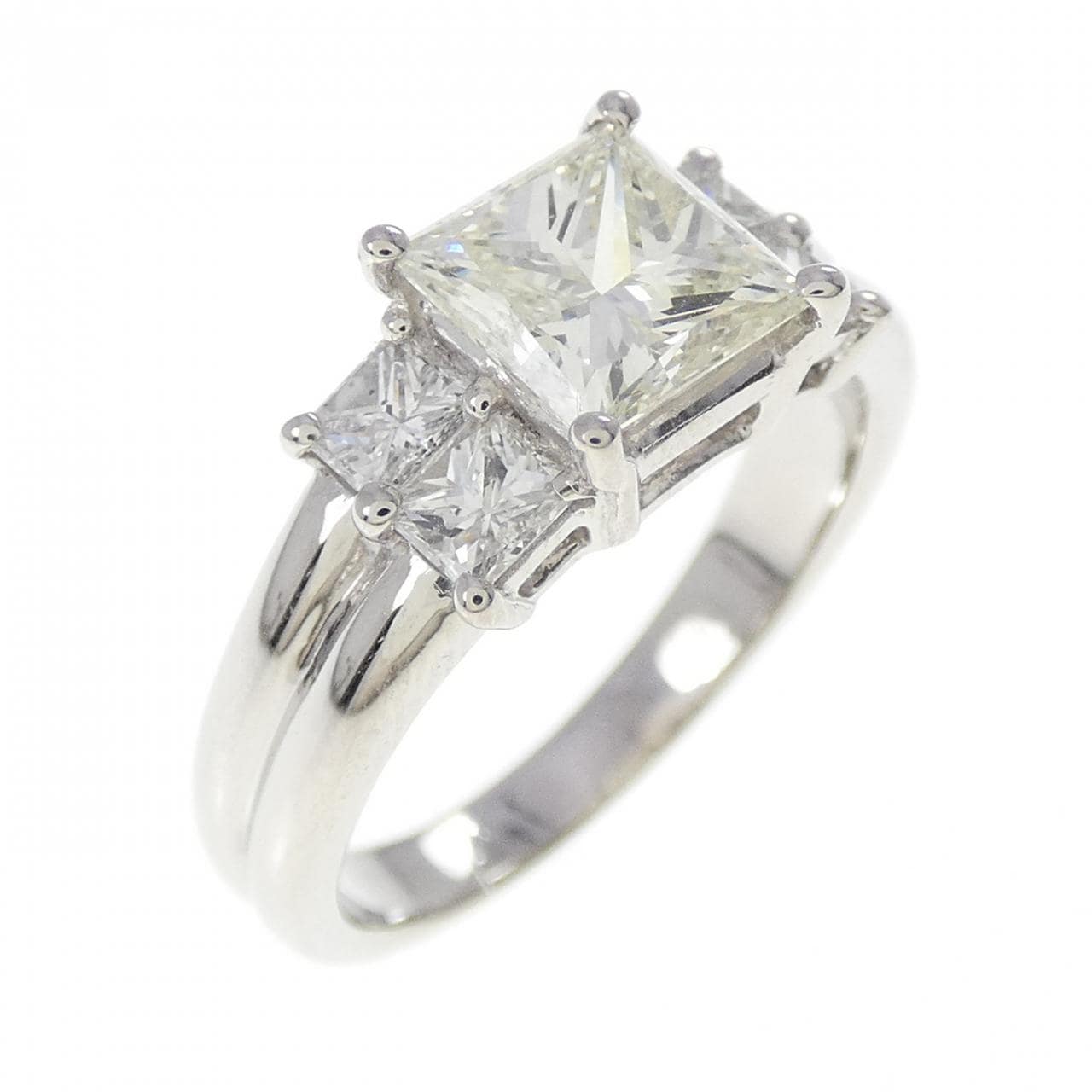 PT900 ダイヤモンド リング 1.175CT