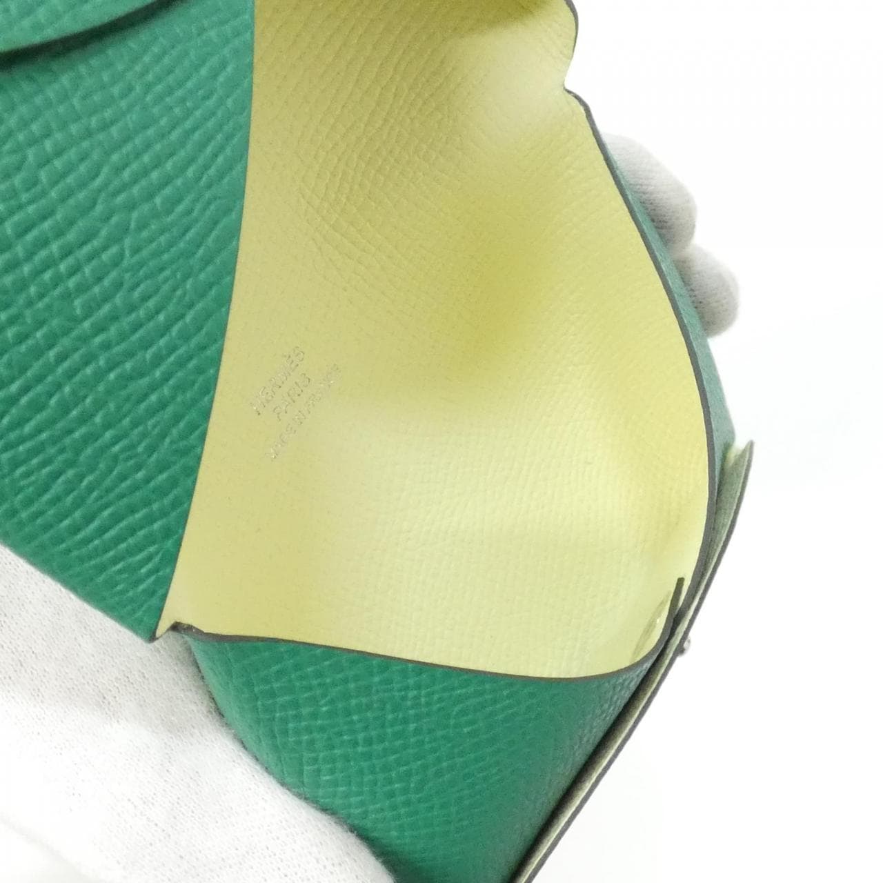 エルメス カルヴィ ヴェルソ 078475CK カードケース